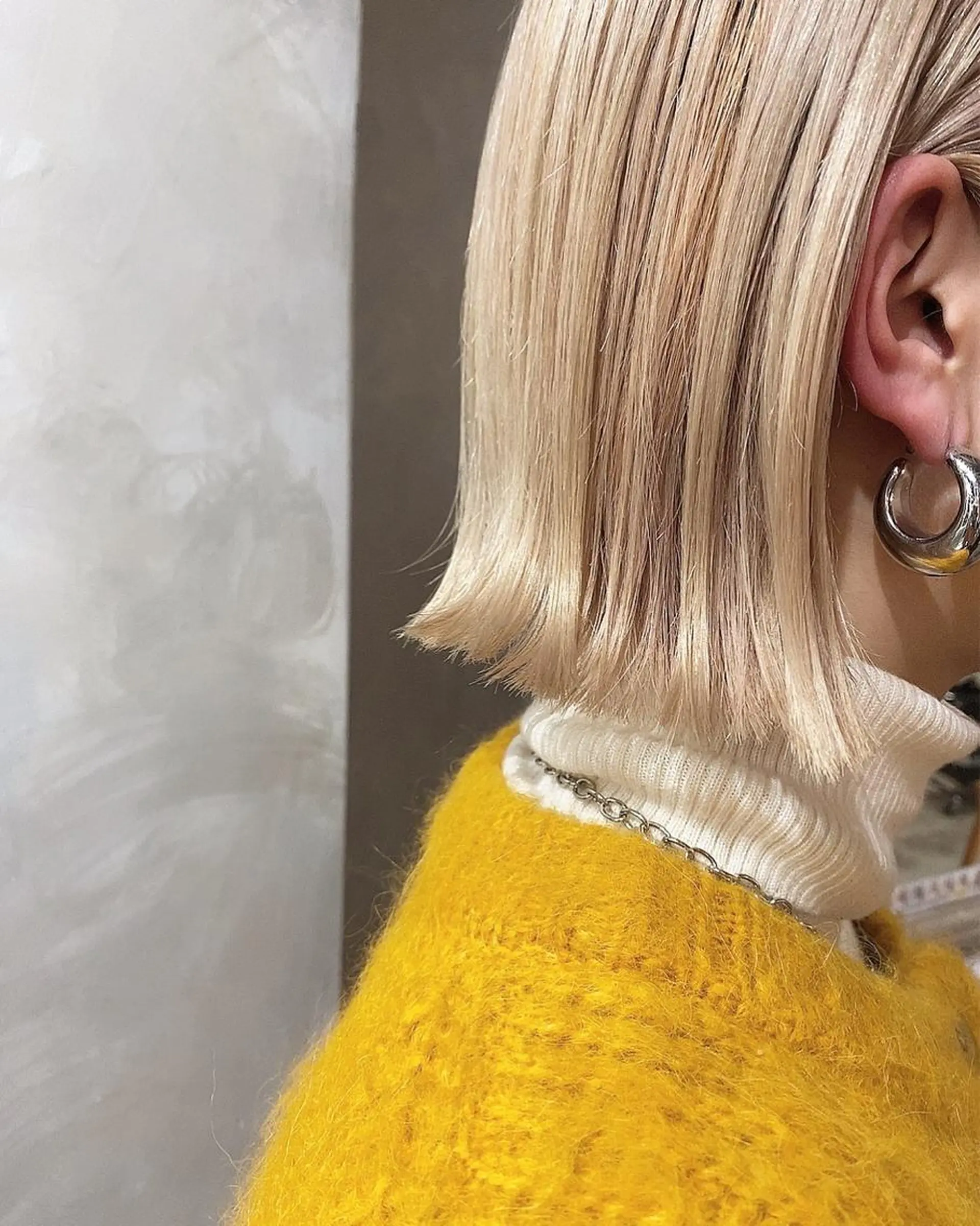 ミディアム カラー ハイトーンカラー ボブ ヘアカラー ヘッドスパ ツキノキ ミナのヘアスタイル