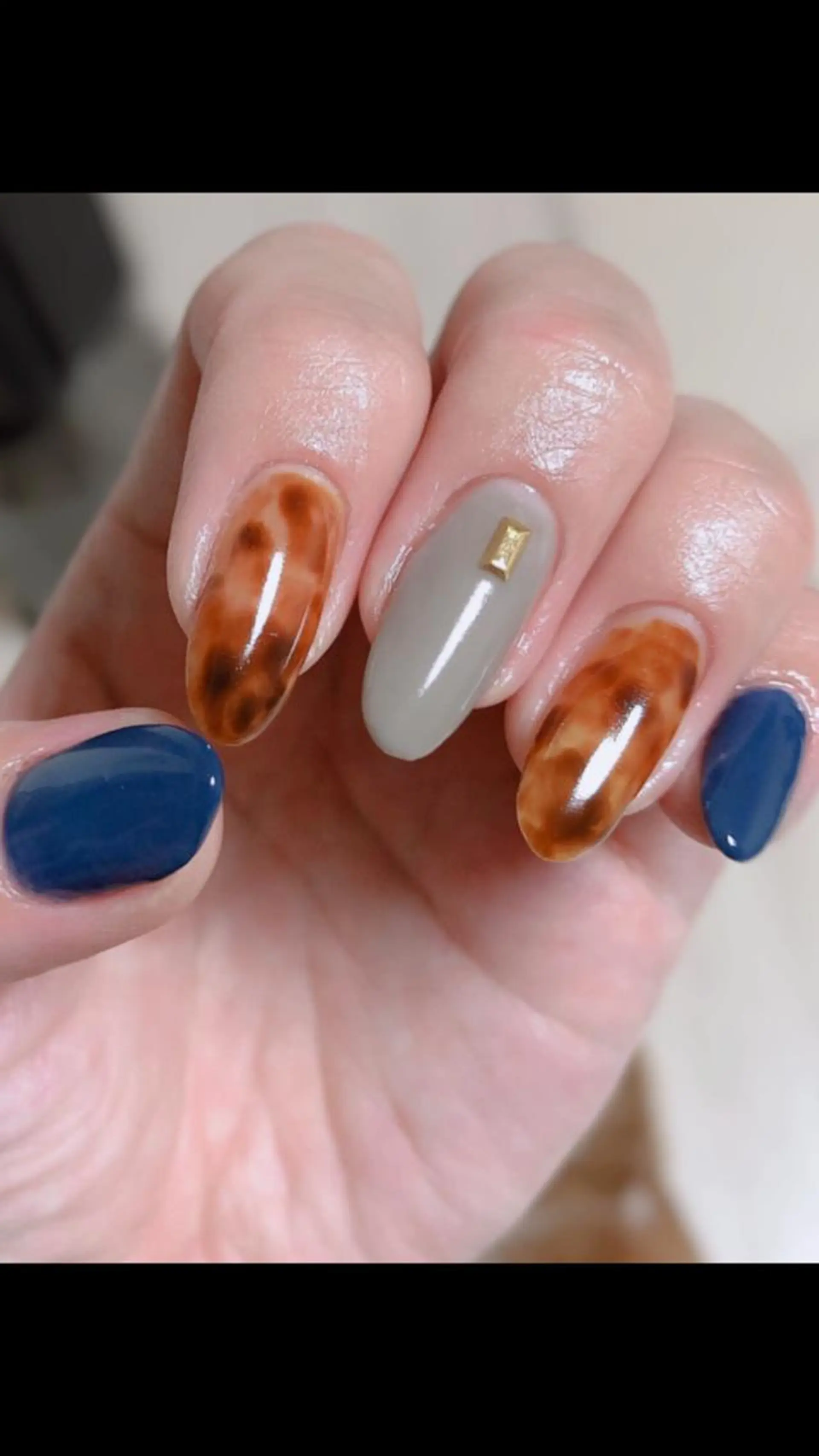 ネイル べっ甲ネイル ハンドネイル ハンドケア u sのネイルデザイン