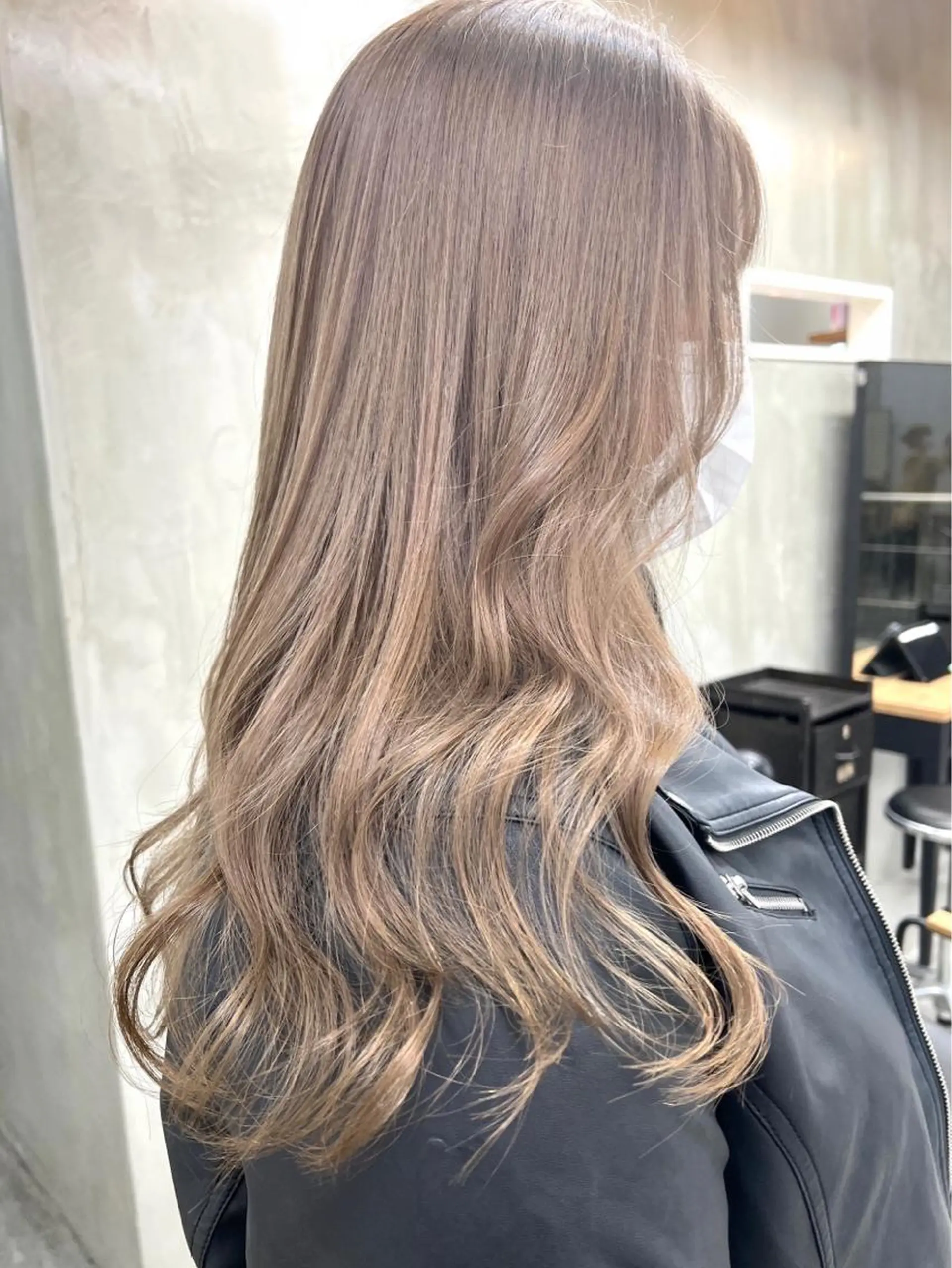 ロング カラー ヘアアレンジ ベージュカラー 🫧透明感カラー/ ナルハ🫧のヘアスタイル