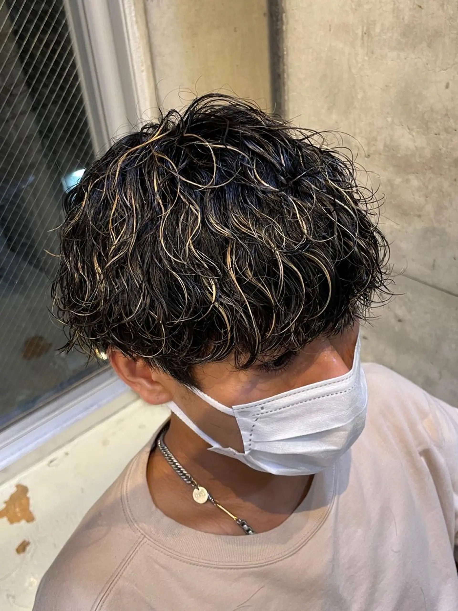 メンズ メンズパーマ 波巻きパーマ fifth リュウセイのヘアスタイル