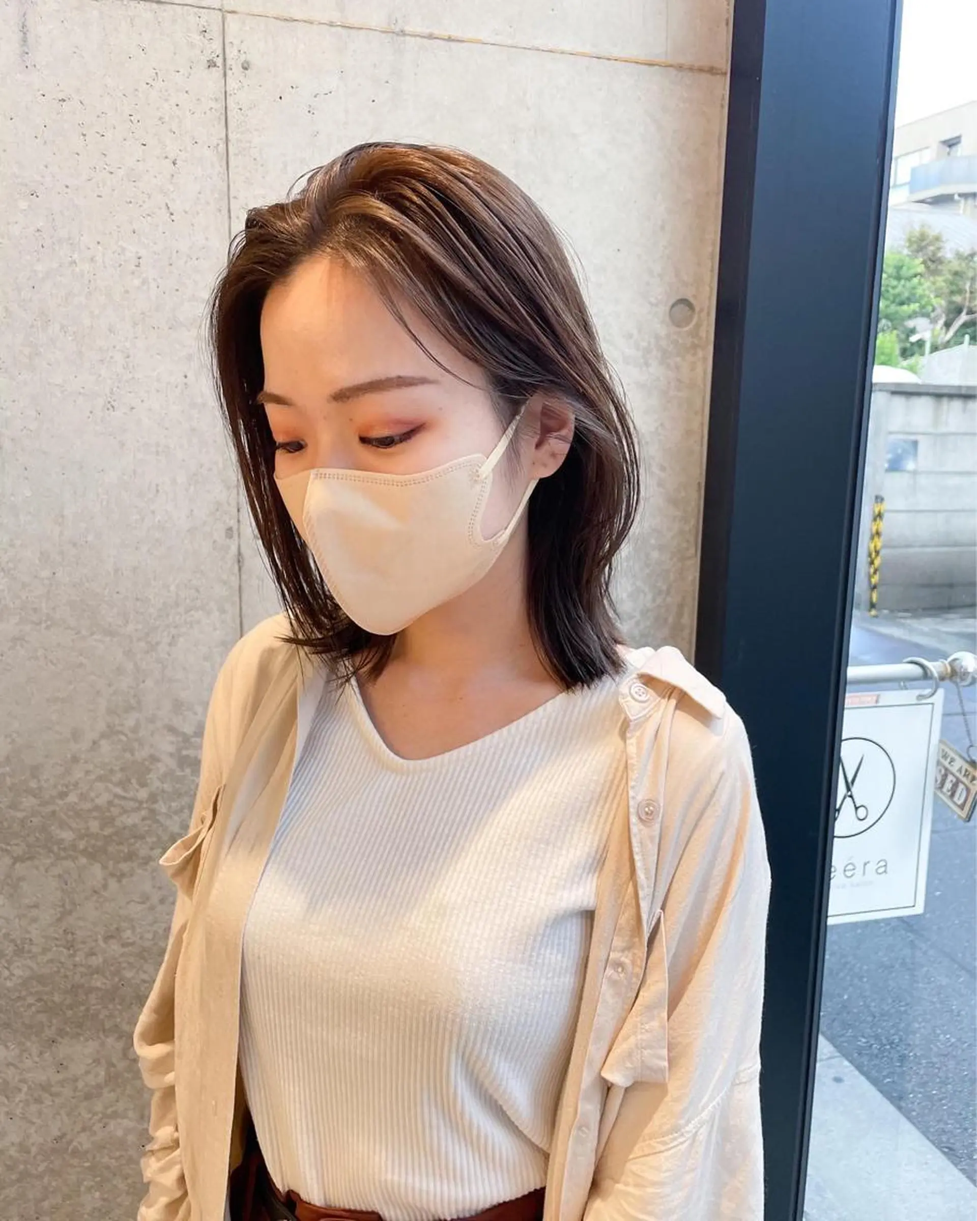 ショート カラー ヘアアレンジ アイブロウ ミニボブ/ブリーチ 🌈MISATOのヘアスタイル