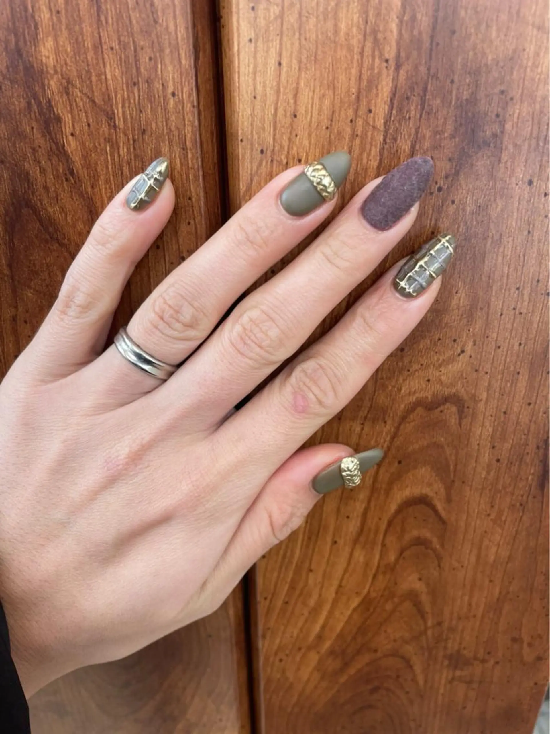 ネイル ハンドネイル NAIL Salon IP所属・長谷川 奈緒美のネイルデザイン