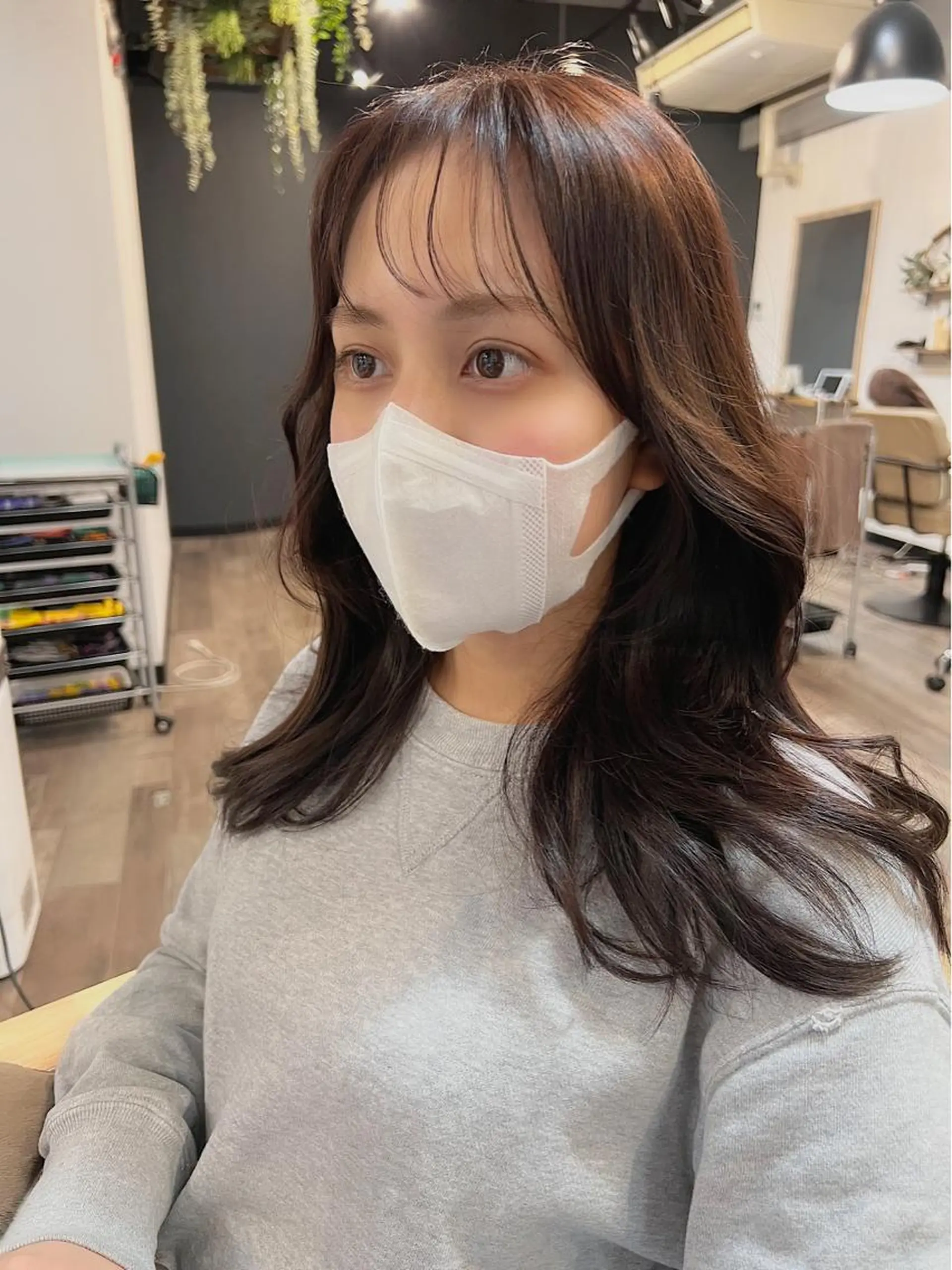 セミロング カット トリートメント 安井 貞好のヘアスタイル