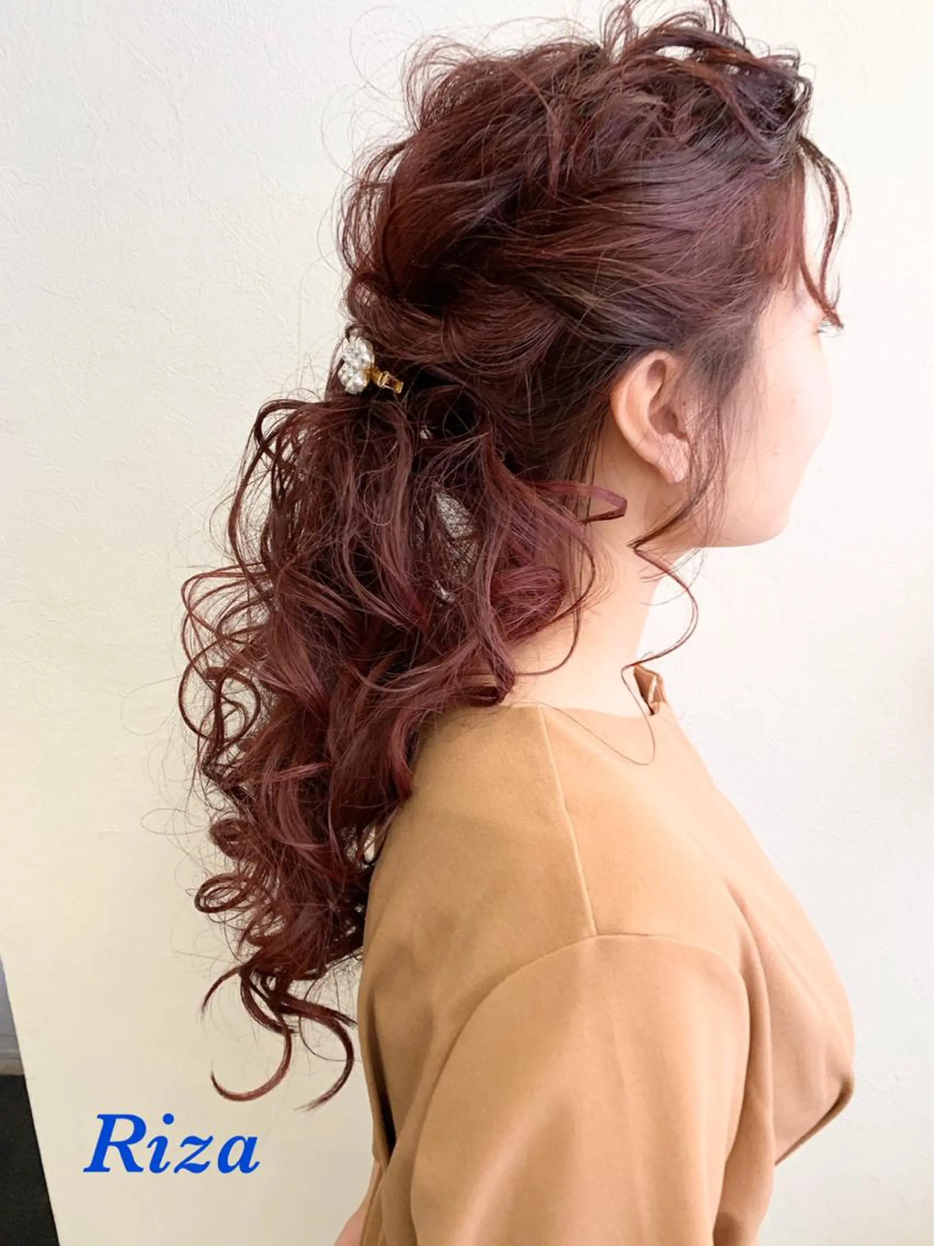 ヘアアレンジ HAIR MAKE Riza所属・谷口 弥生のヘアスタイル