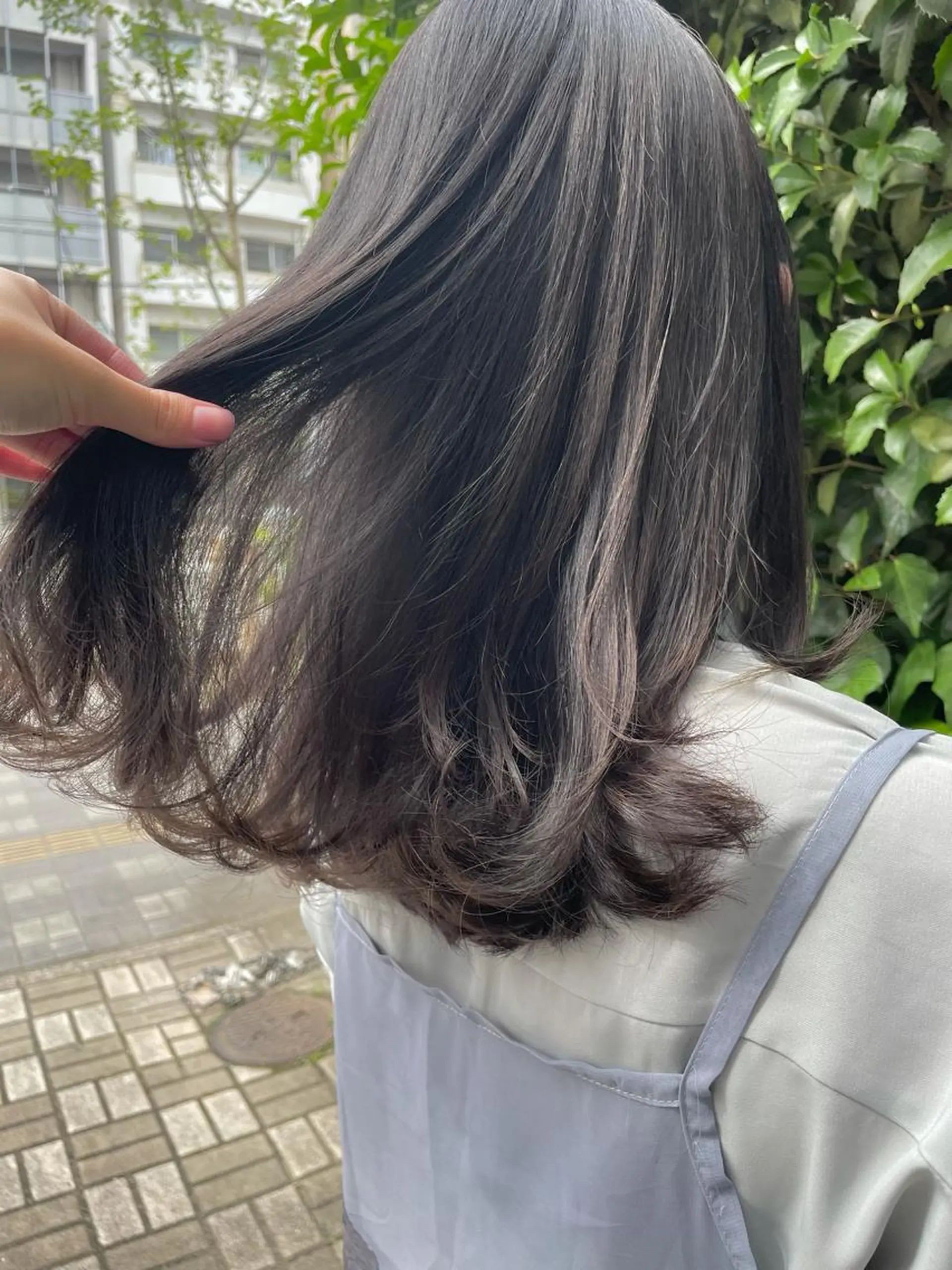 ミディアム カラー グレージュ カワシマ セイカのヘアスタイル