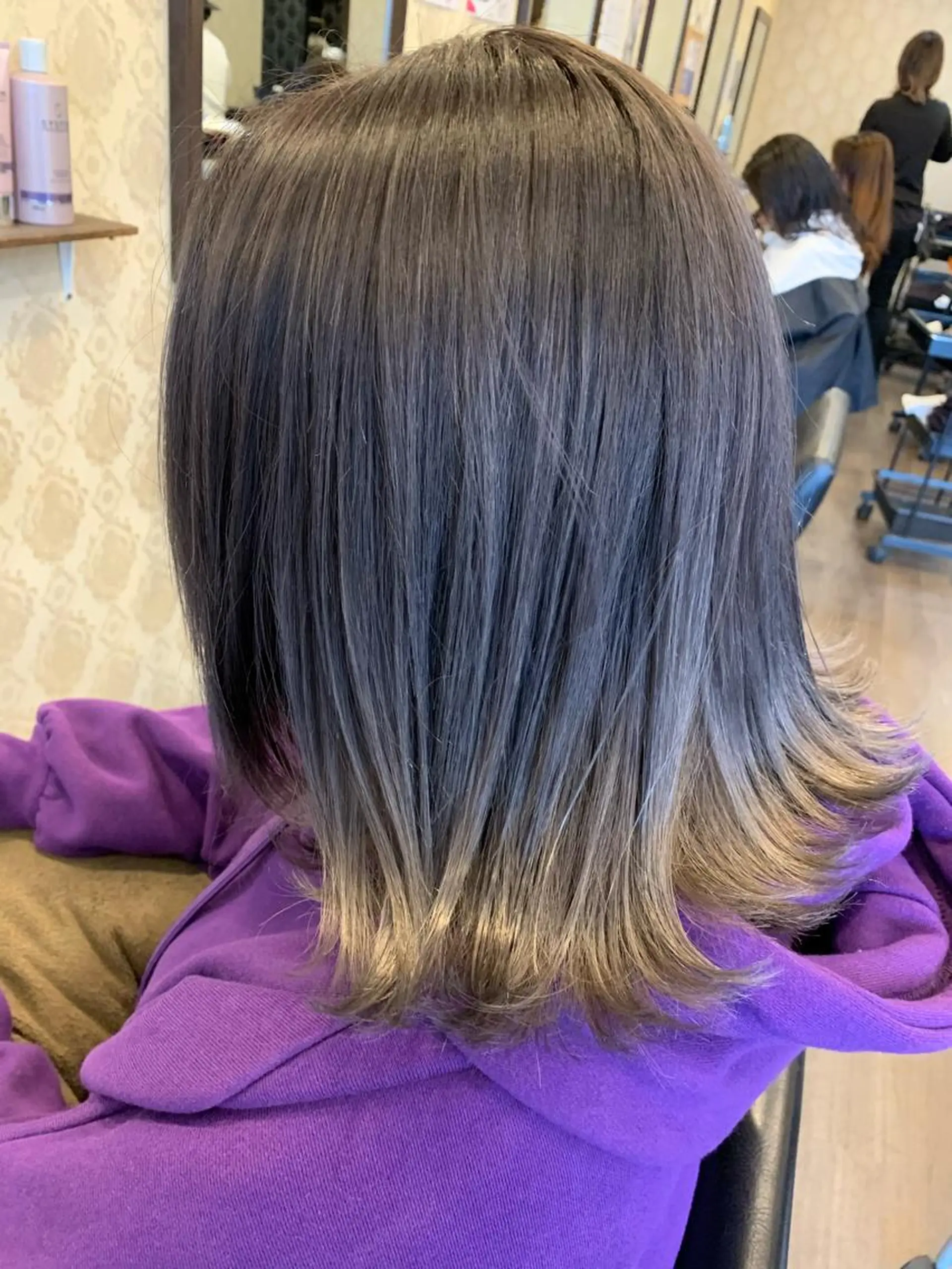 カラー 勅使河原 裕生 Fiora大森のヘアスタイル