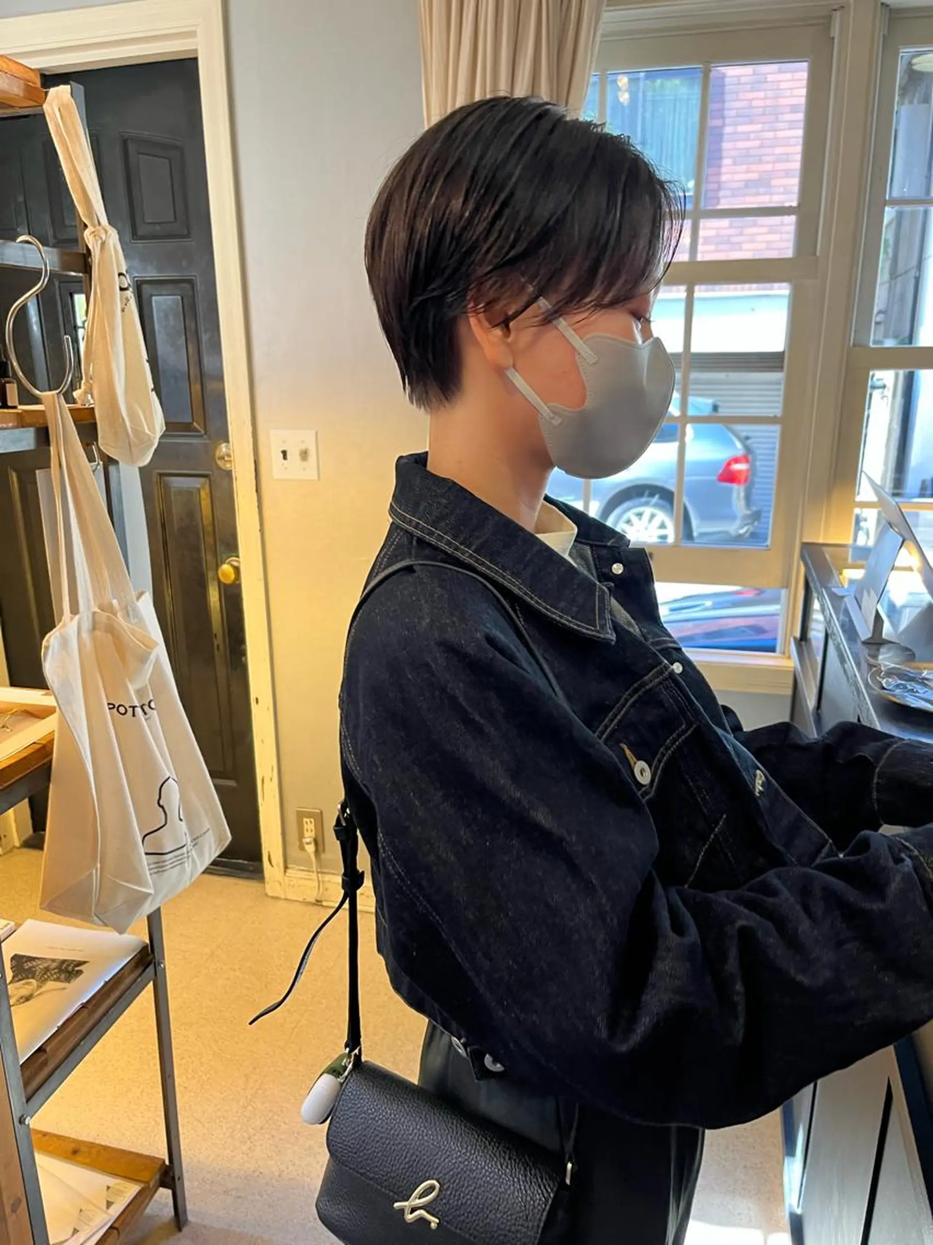 ショート NOUN所属・eri kinjoのヘアスタイル