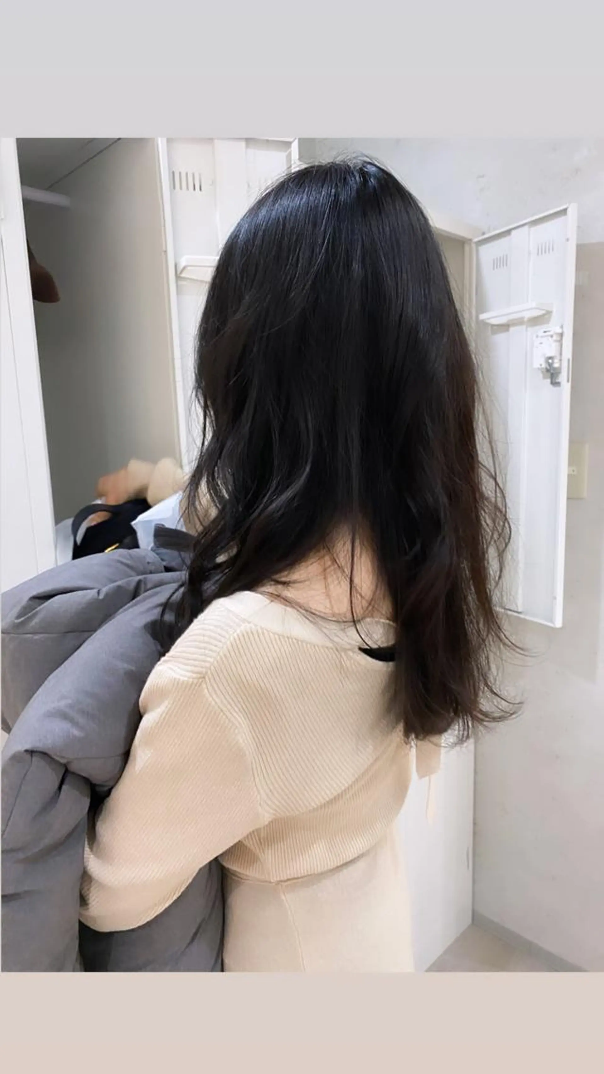 セミロング 垢抜けのプロ🪄 honoのヘアスタイル