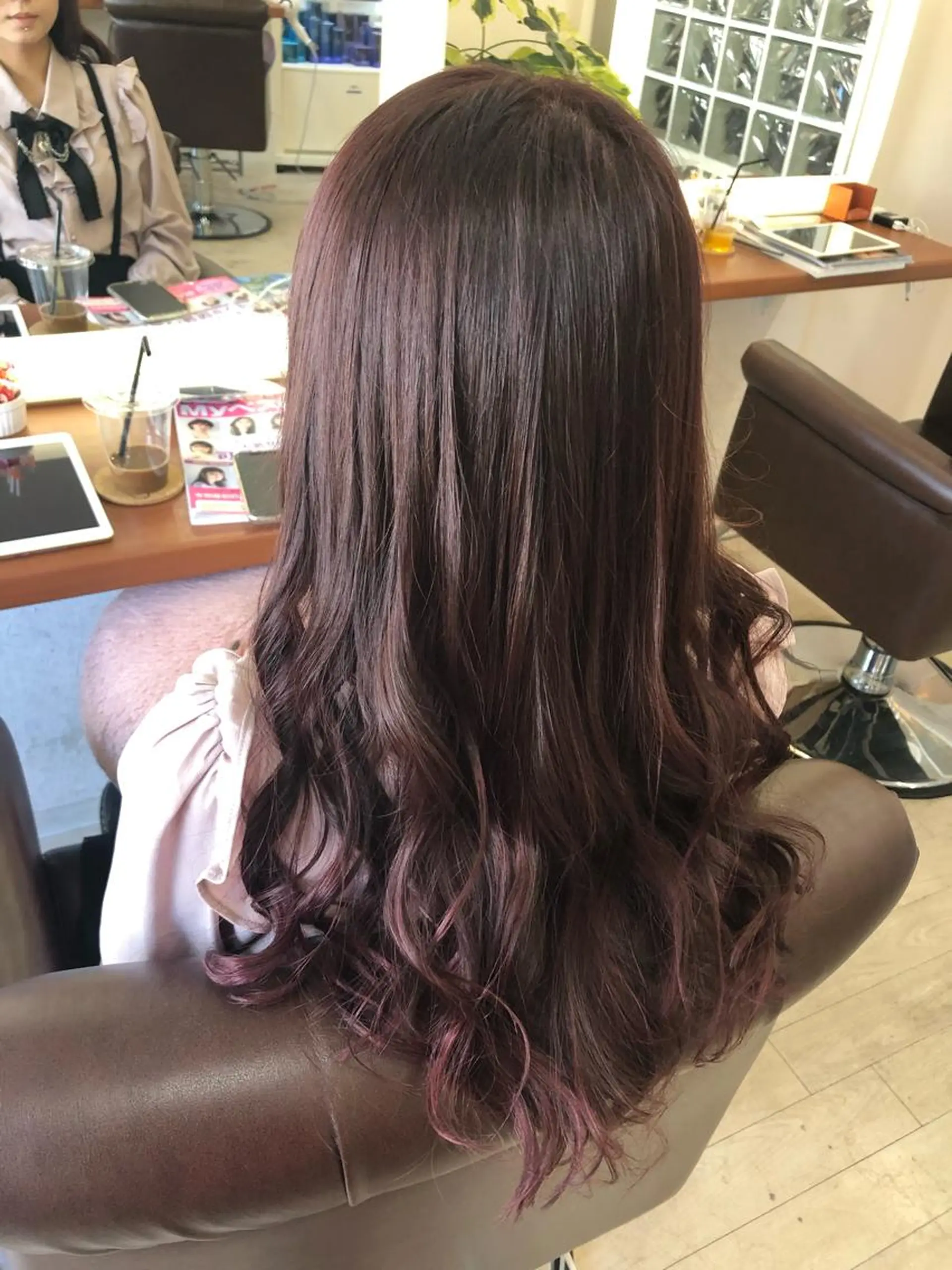 ロング カラー ラベンダーカラー ラベンダーピンク ピンクカラー Aujua ソムリエ 勝又舞夏のヘアスタイル