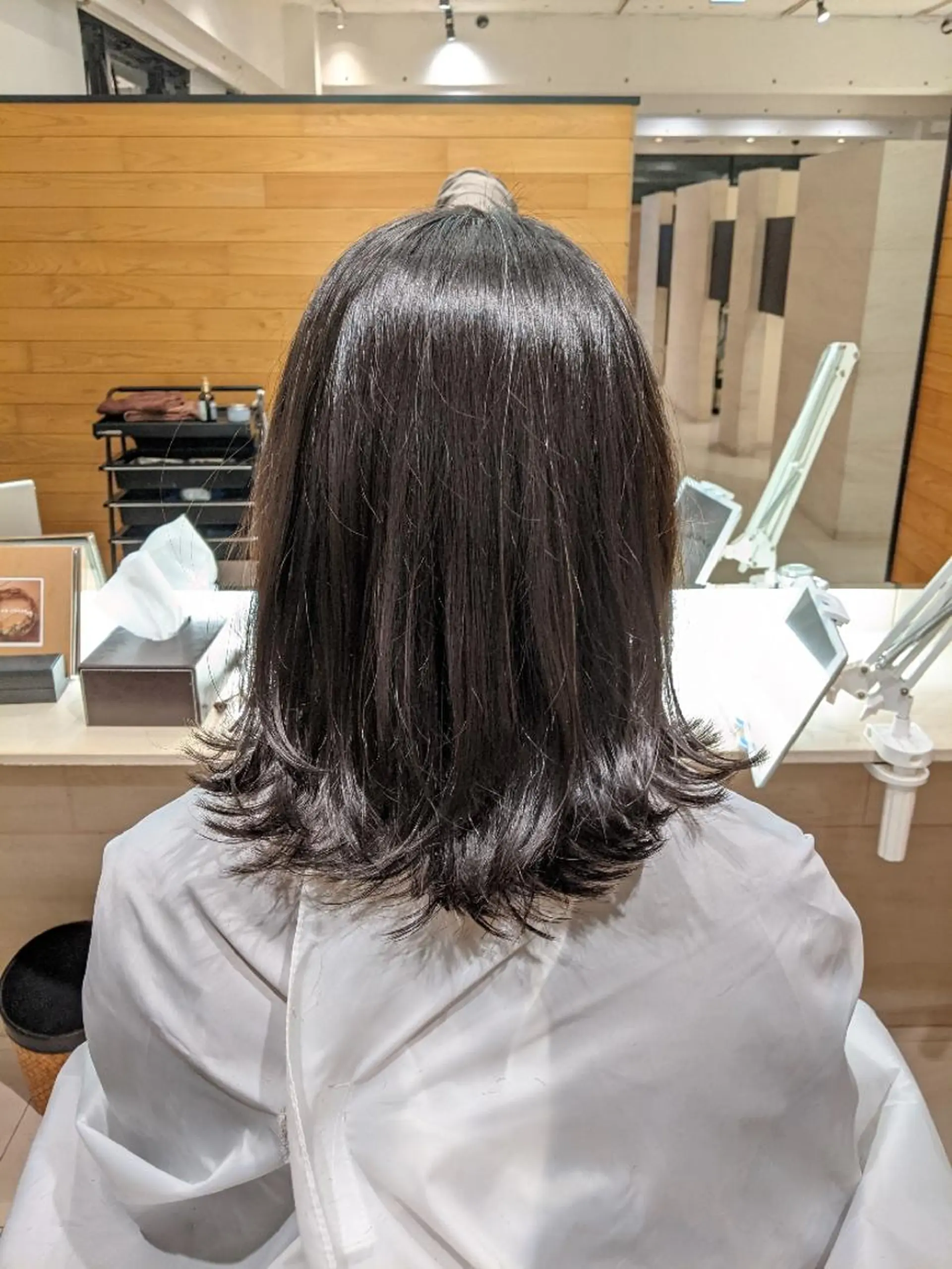 ミディアム レイヤーカット 【大人艶カラー🌿】 中畑リョウのヘアスタイル