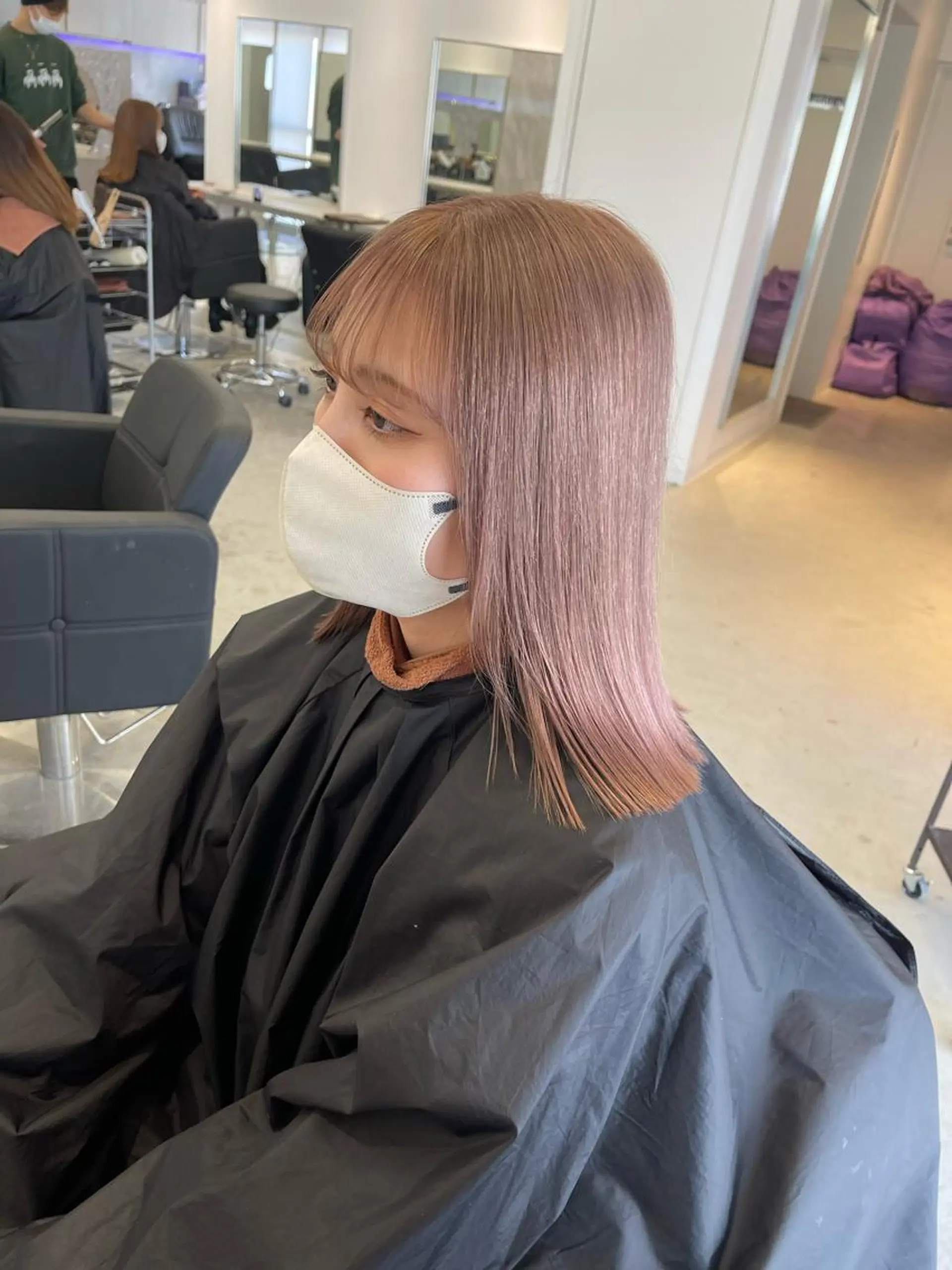 セミロング カラー ヘアカラー トリートメント 店長　MANAMI ／ブリーチ／骨格ボブのヘアスタイル