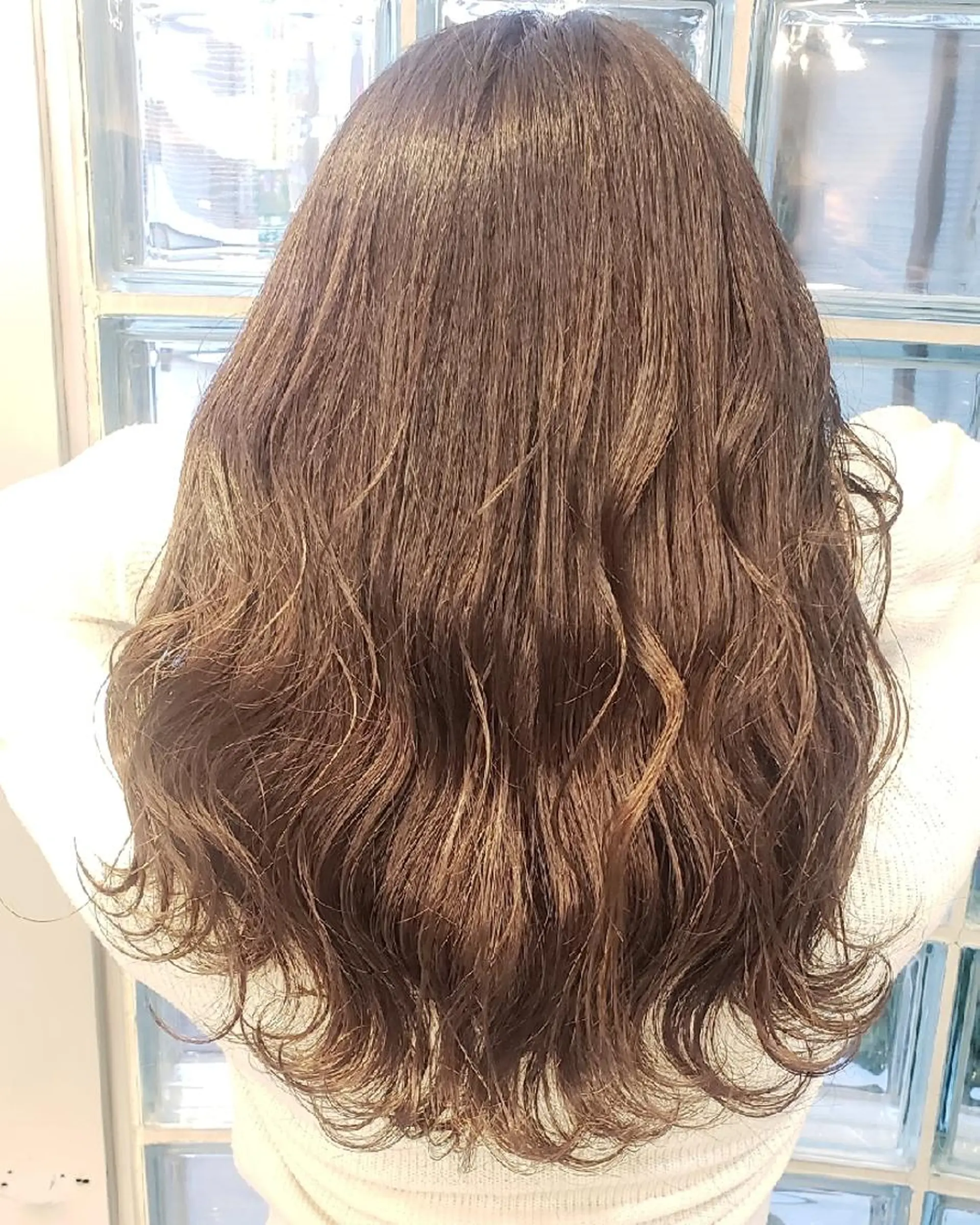 ロング カラー ヘアカラー arrow🖤 もえみのヘアスタイル
