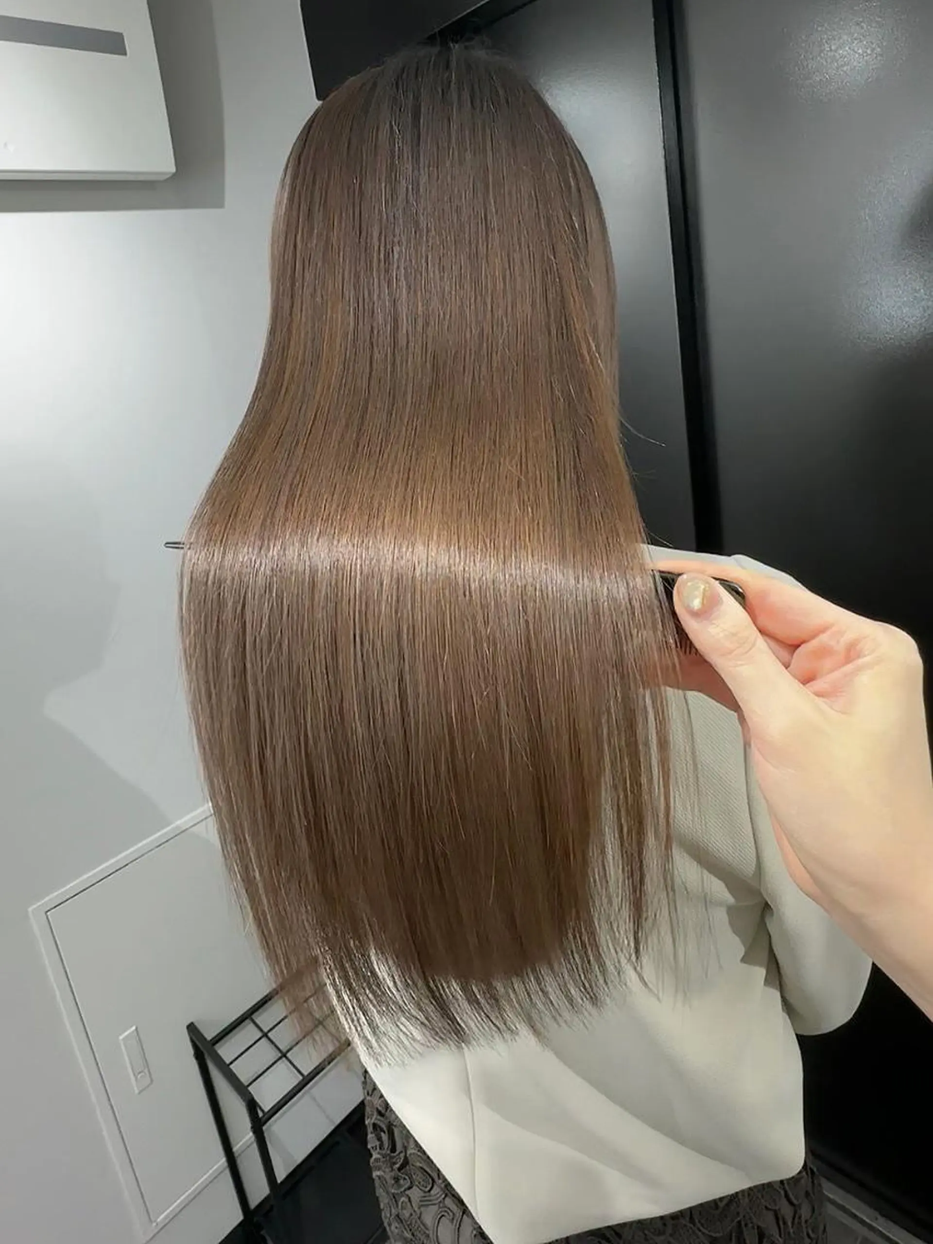 ロング カラー カット ヘアカラー トリートメント 近藤千翔🩵 髪質改善Periodのエステ・リラクイメージ