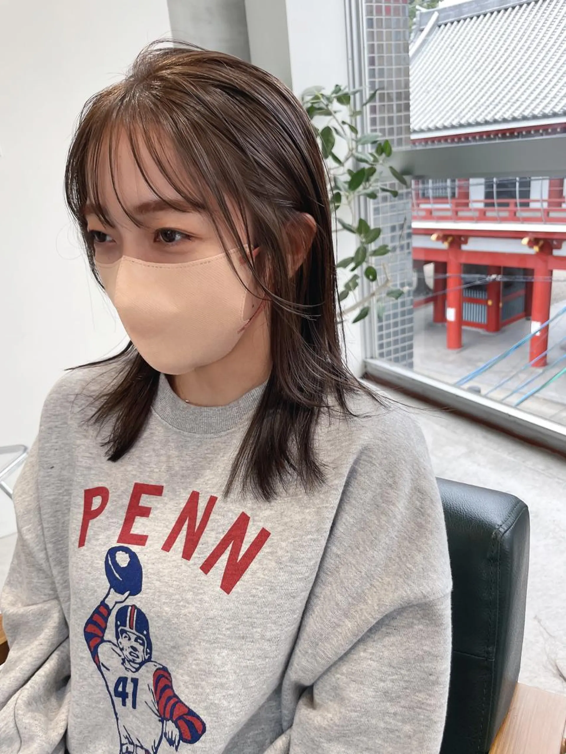 ミディアム カラー アッシュ ベージュカラー ill.所属・ill［イル］大須 kojimaのヘアスタイル