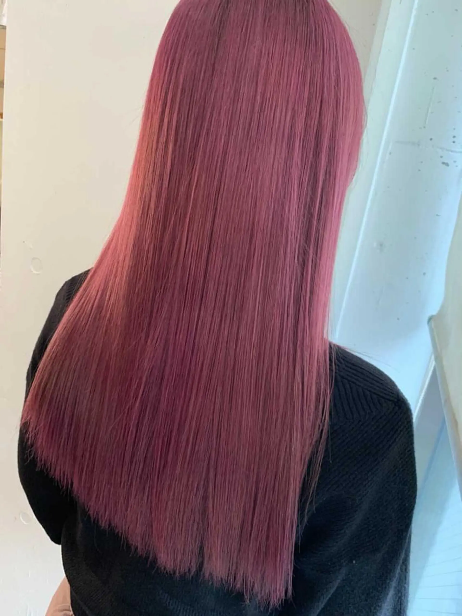 ロング カラー ダブルカラー ピンクカラー トリートメント chic.🍋 Kirariのヘアスタイル