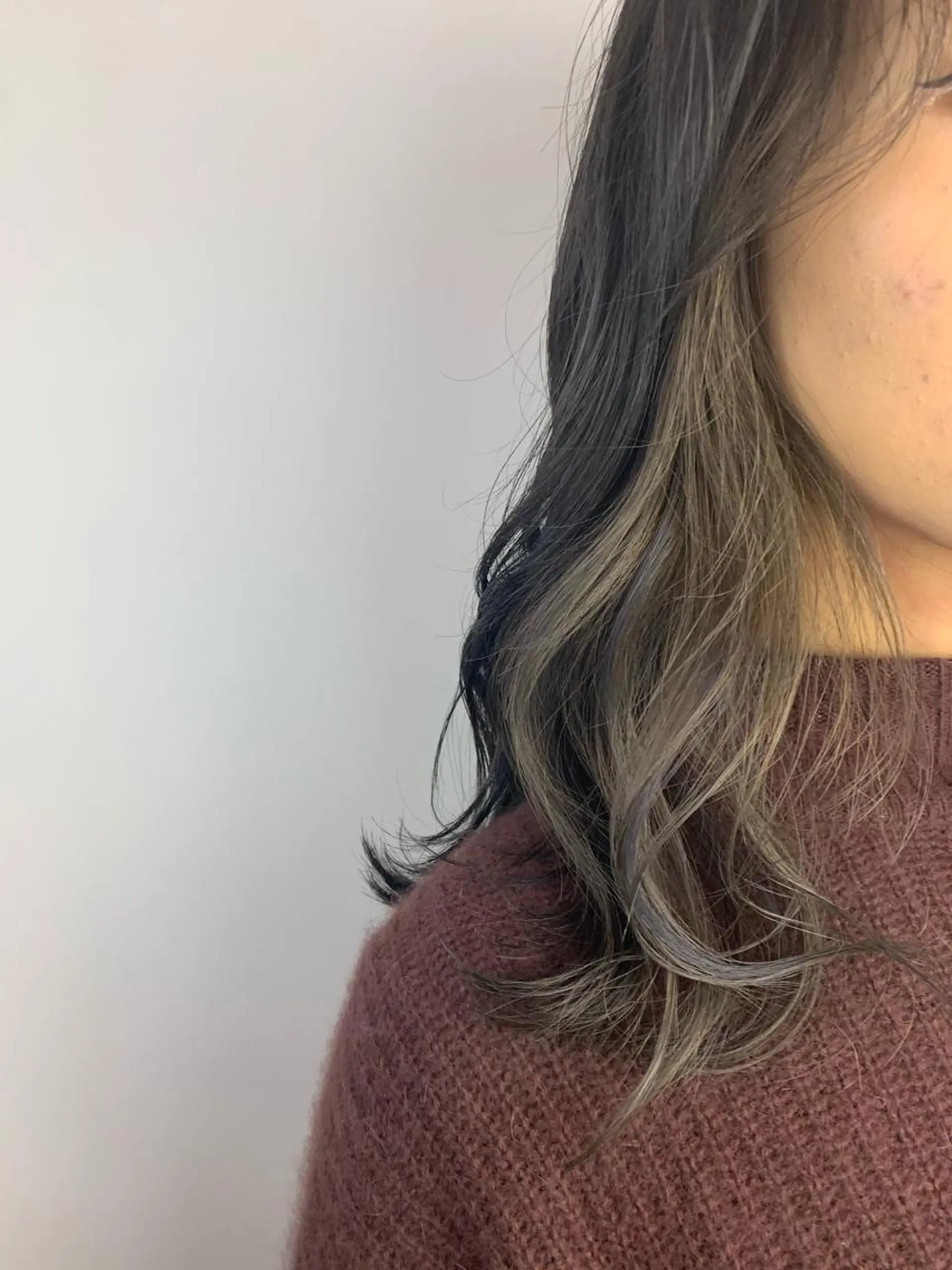 セミロング カラー ベージュカラー グレージュ シルバー シルバーベージュ SALOWIN神戸三宮店所属・【美髪を叶える】中谷 彰宏（アキ)のヘアスタイル