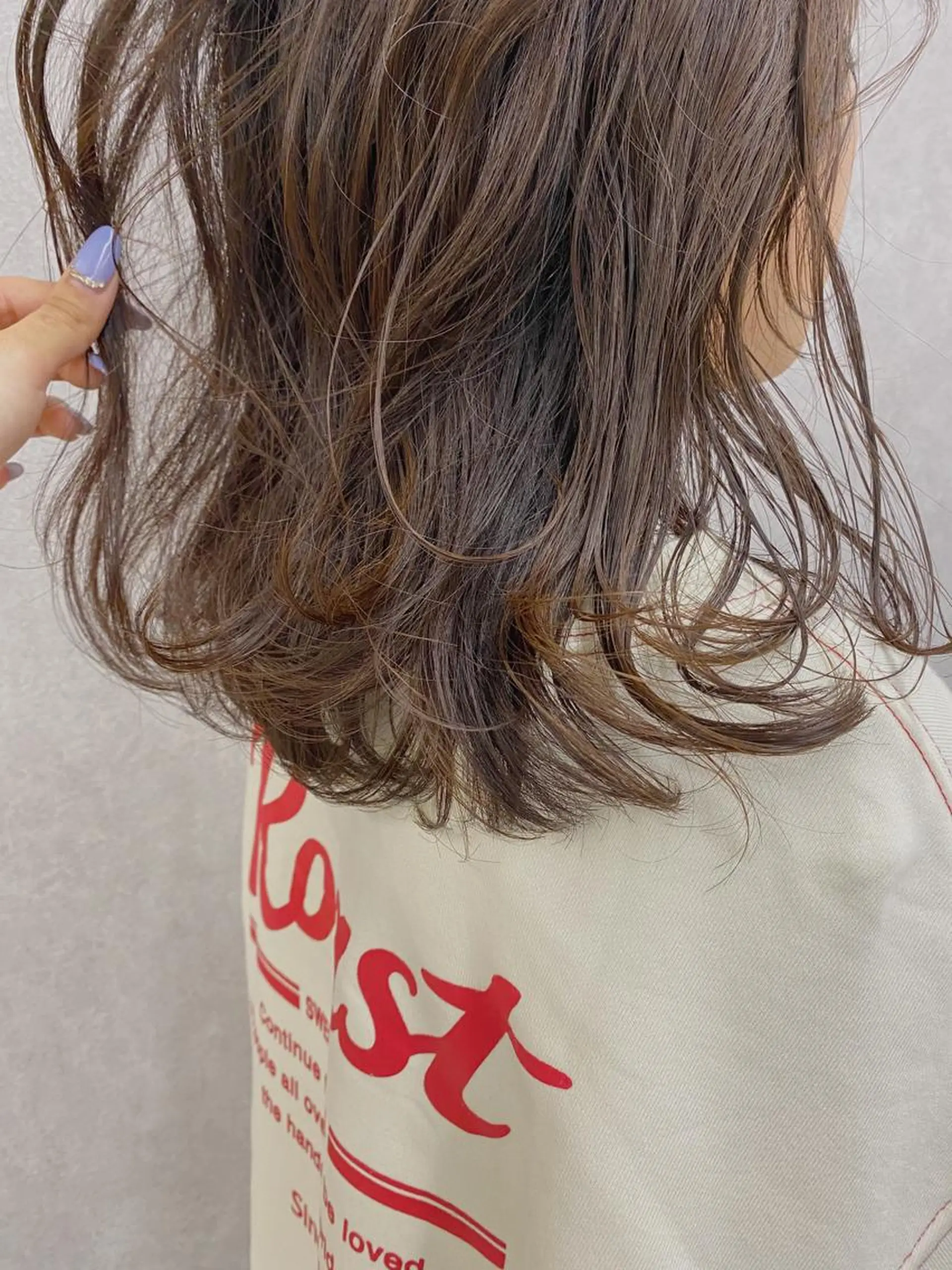 ミディアム カラー ヘアアレンジ レイヤーカット ヘアカラー トリートメント Kawaguchi Arisaのヘアスタイル