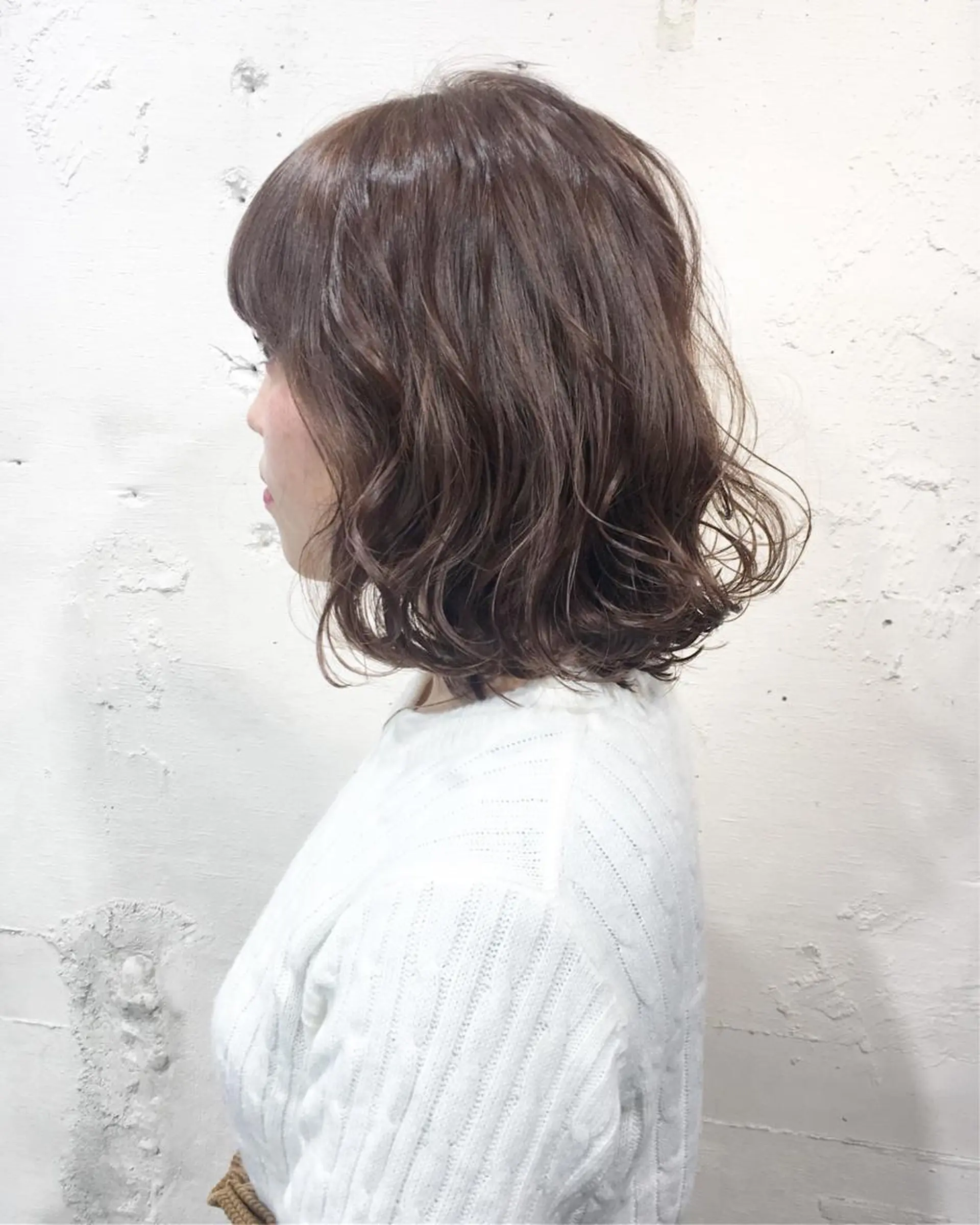 ミディアム カラー パーマ ヘアアレンジ アッシュ ベージュカラー ✨艶髪✨透明感✨ 山内大樹のヘアスタイル
