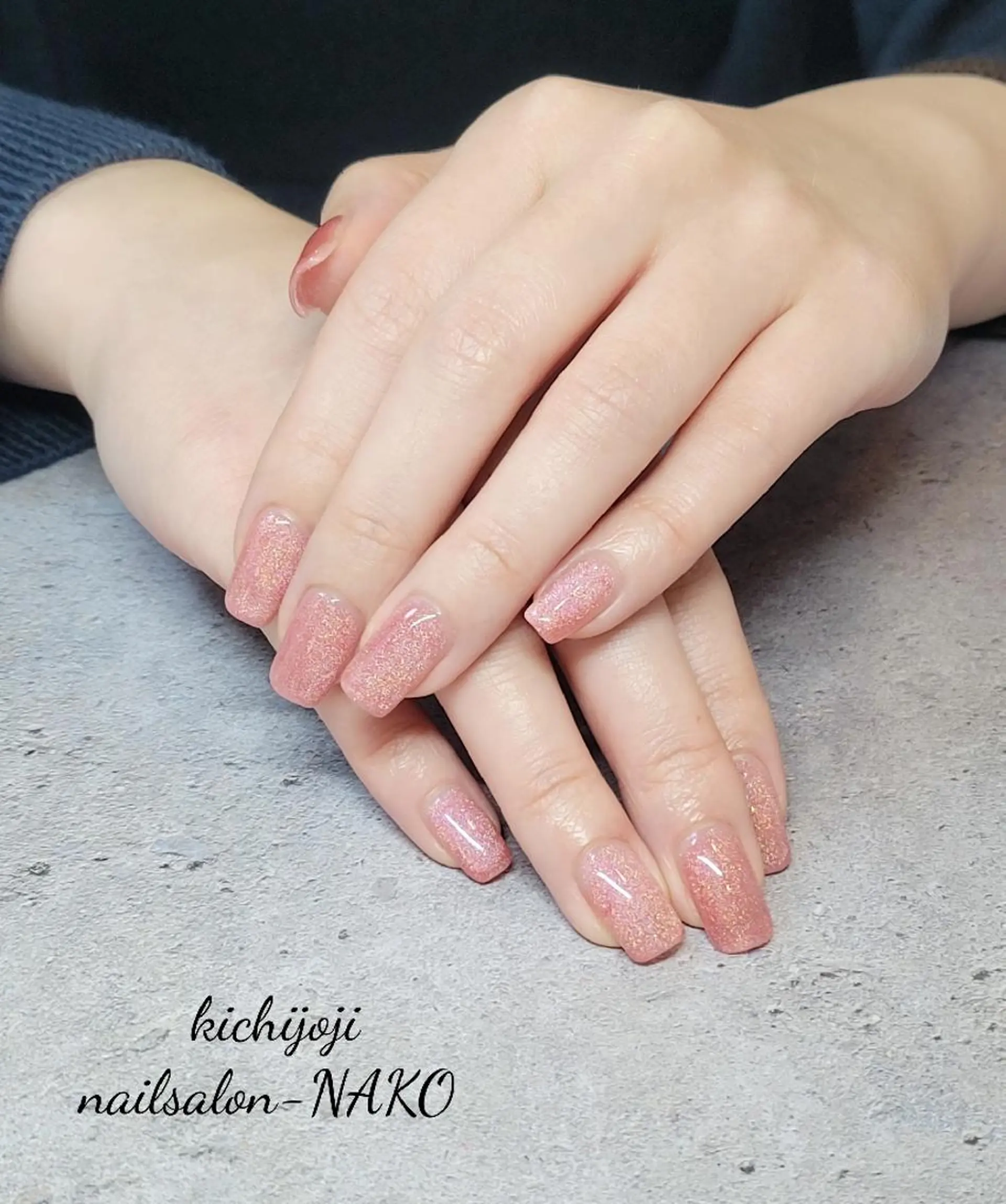 ネイル マグネットネイル ハンドネイル Salon-NAKO 🐷shirai🐷のネイルデザイン