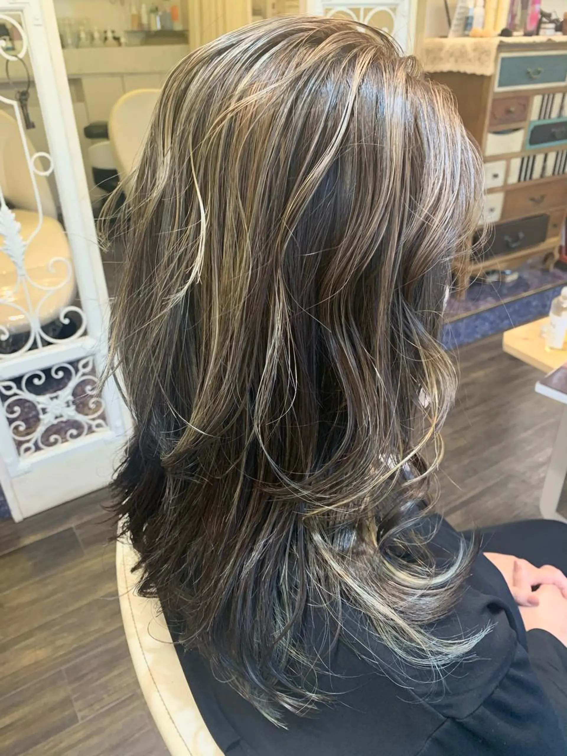 ロング カラー ヘアカラー トリートメント ヘアセット DiMPlE  ディンプル所属・🌸スタイリスト 山浦美恵のヘアスタイル