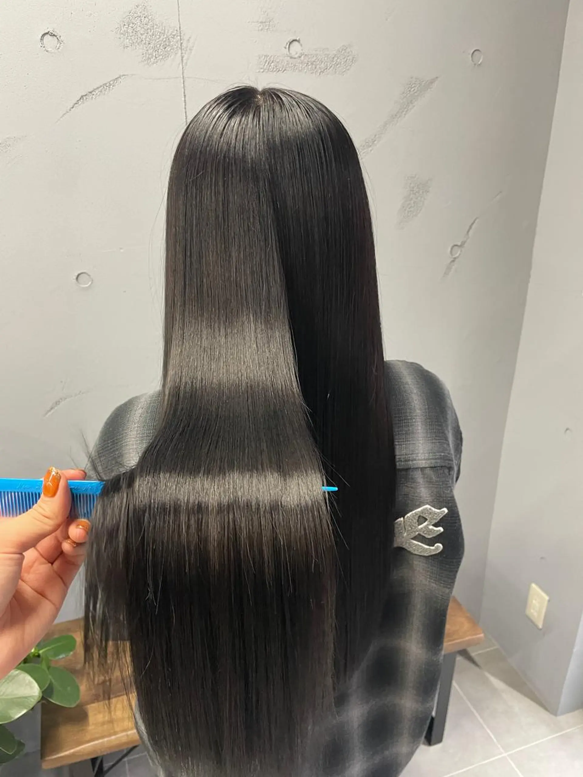 darts所属・髪質改善･烏丸💠 KAREN💠のヘアスタイル