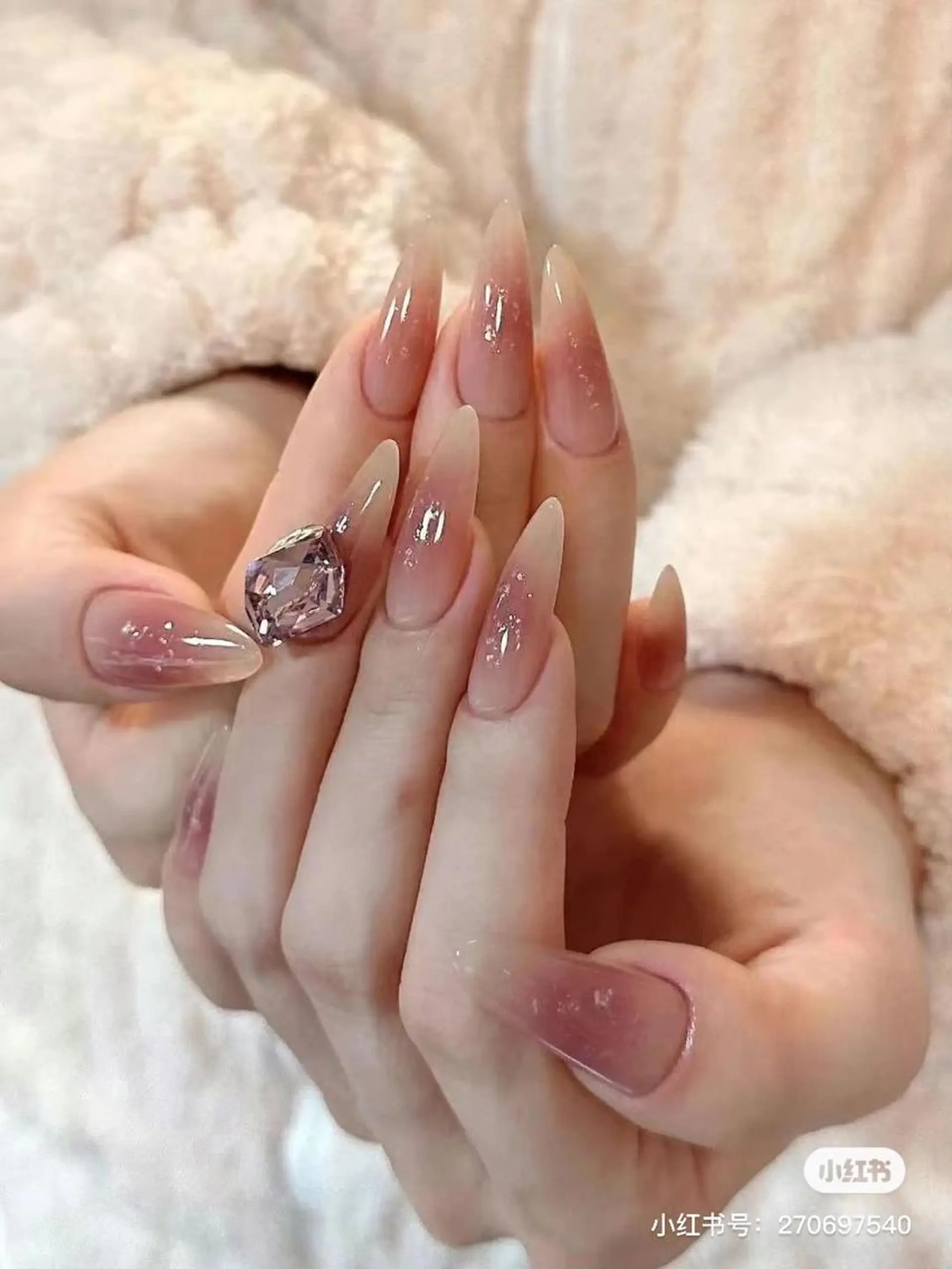 ネイル Hana  NAIL所属・新宿YISInail スカルプ専門店のネイルデザイン