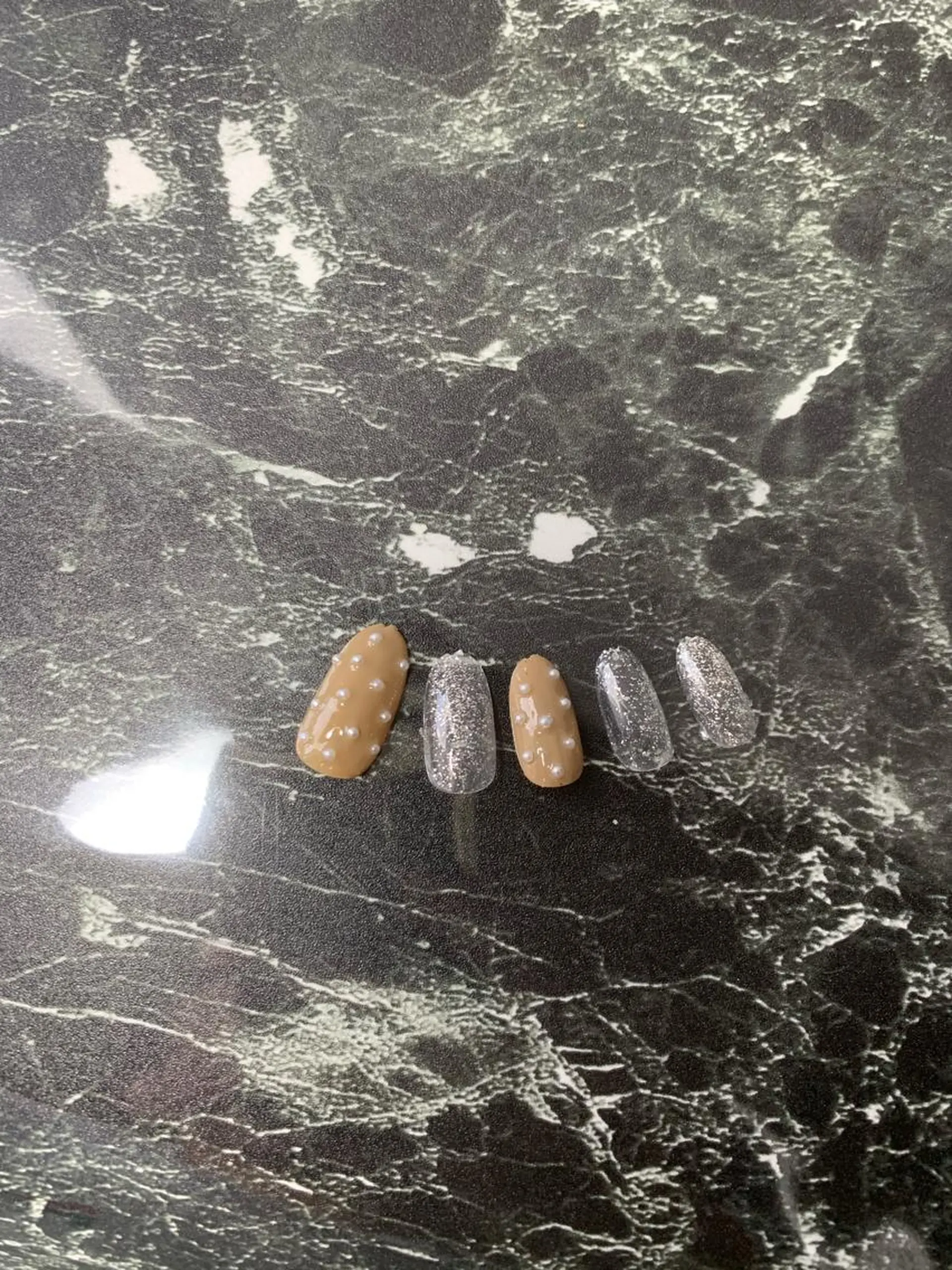 ネイル マルサンカクシカク所属・○△□ 守口市のネイルデザイン