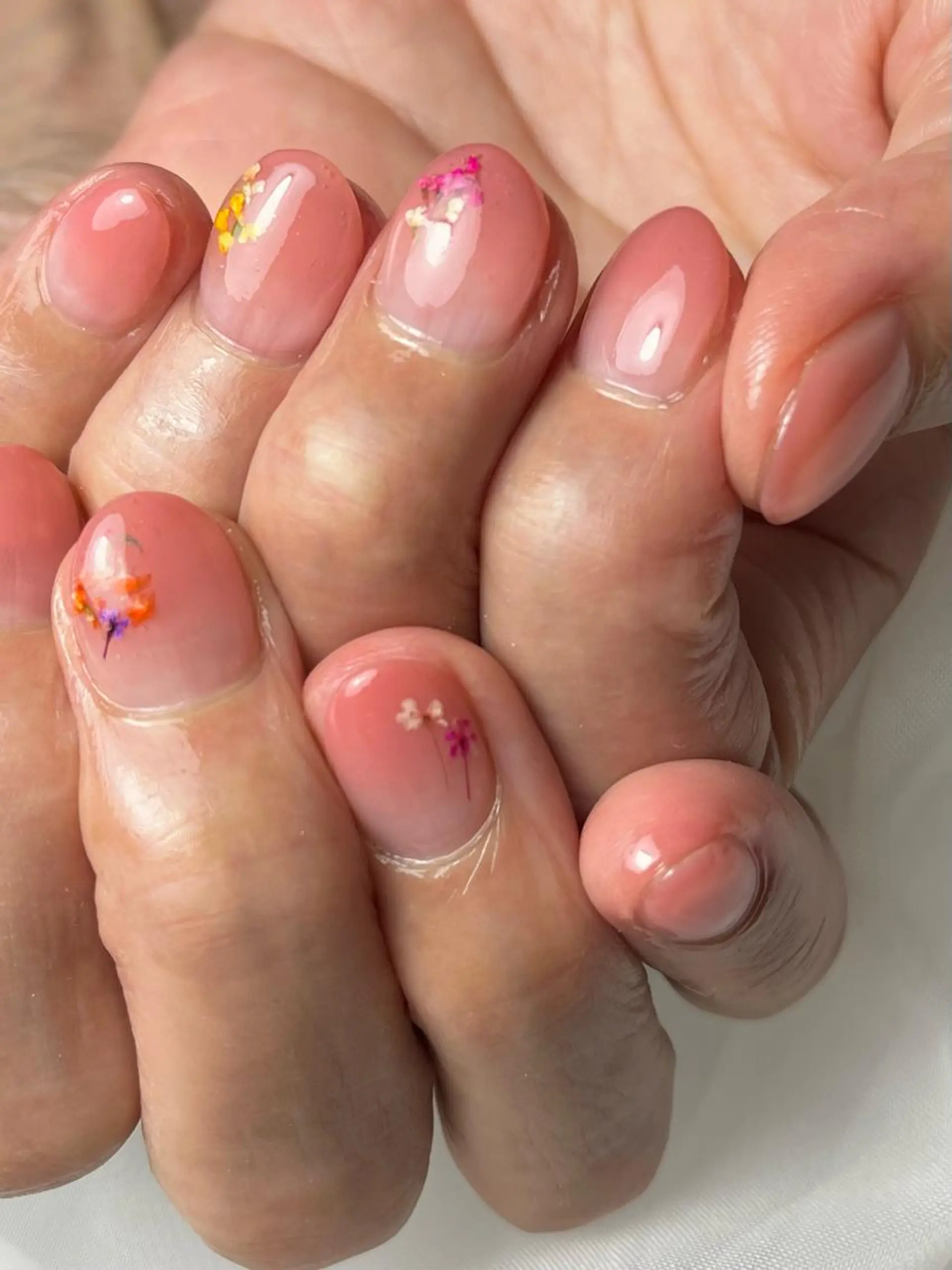 ネイル 金山 沙織のエステ・リラクイメージ