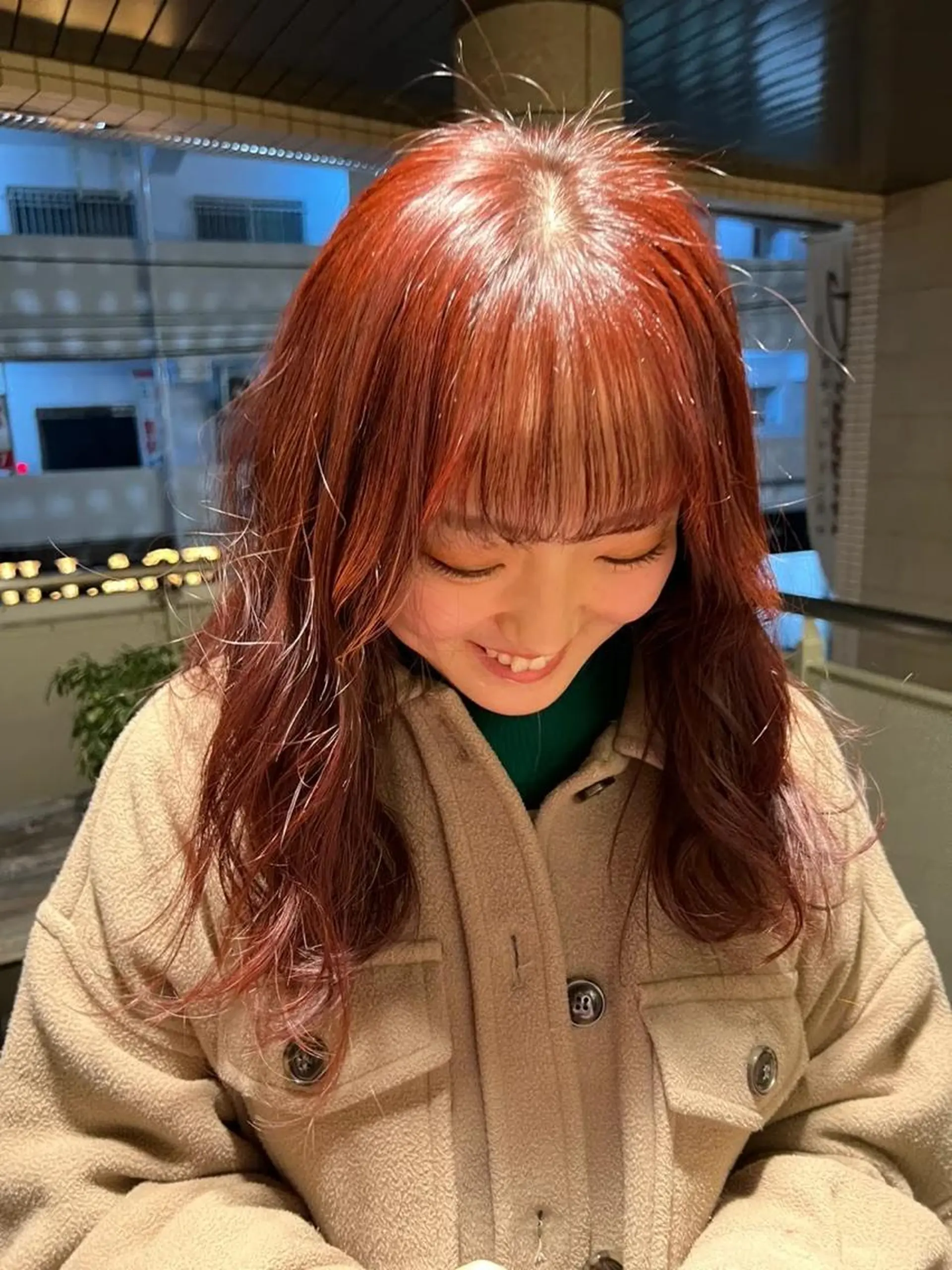 カラー ブリーチ ブリーチなしカラー 久永 菫のヘアスタイル