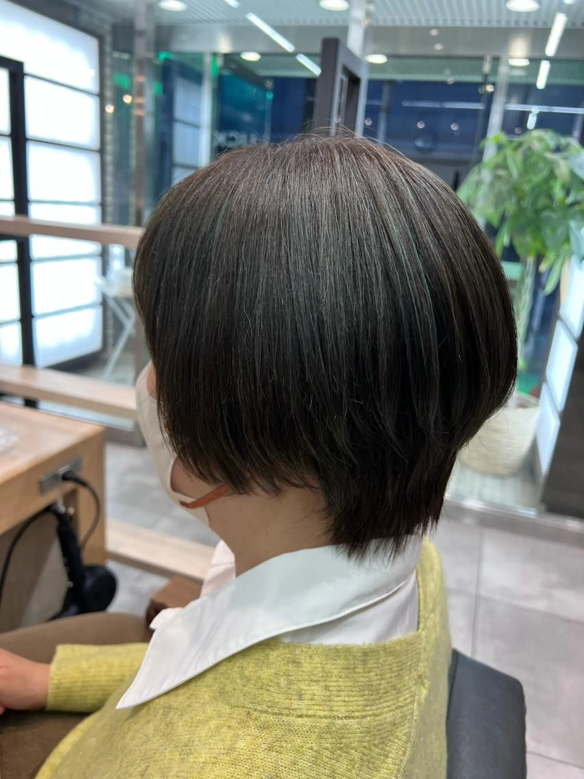 ショート カラー ハイライトカラー ハイライト ヘアカラー トリートメント 🌞レイヤー×カラー 前川那津美🌞のヘアスタイル