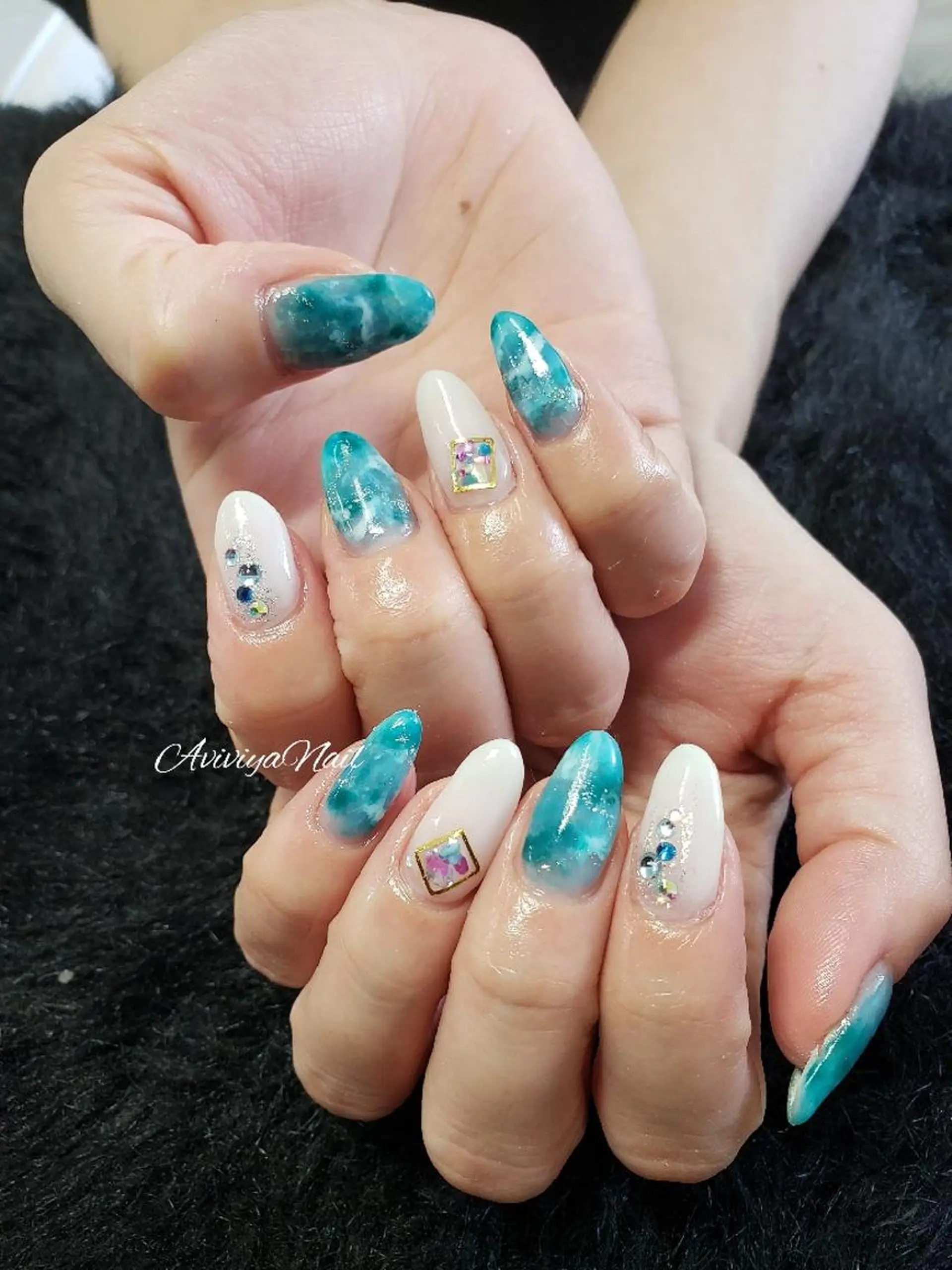 ネイル 大理石ネイル(マーブル) ニュアンスネイル AviviyaNail所属・kubo ayaのネイルデザイン
