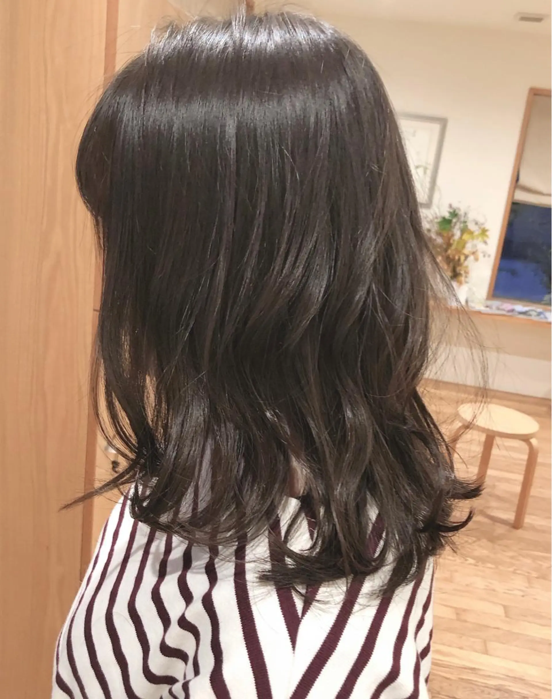ミディアム 永井 亜実のヘアスタイル