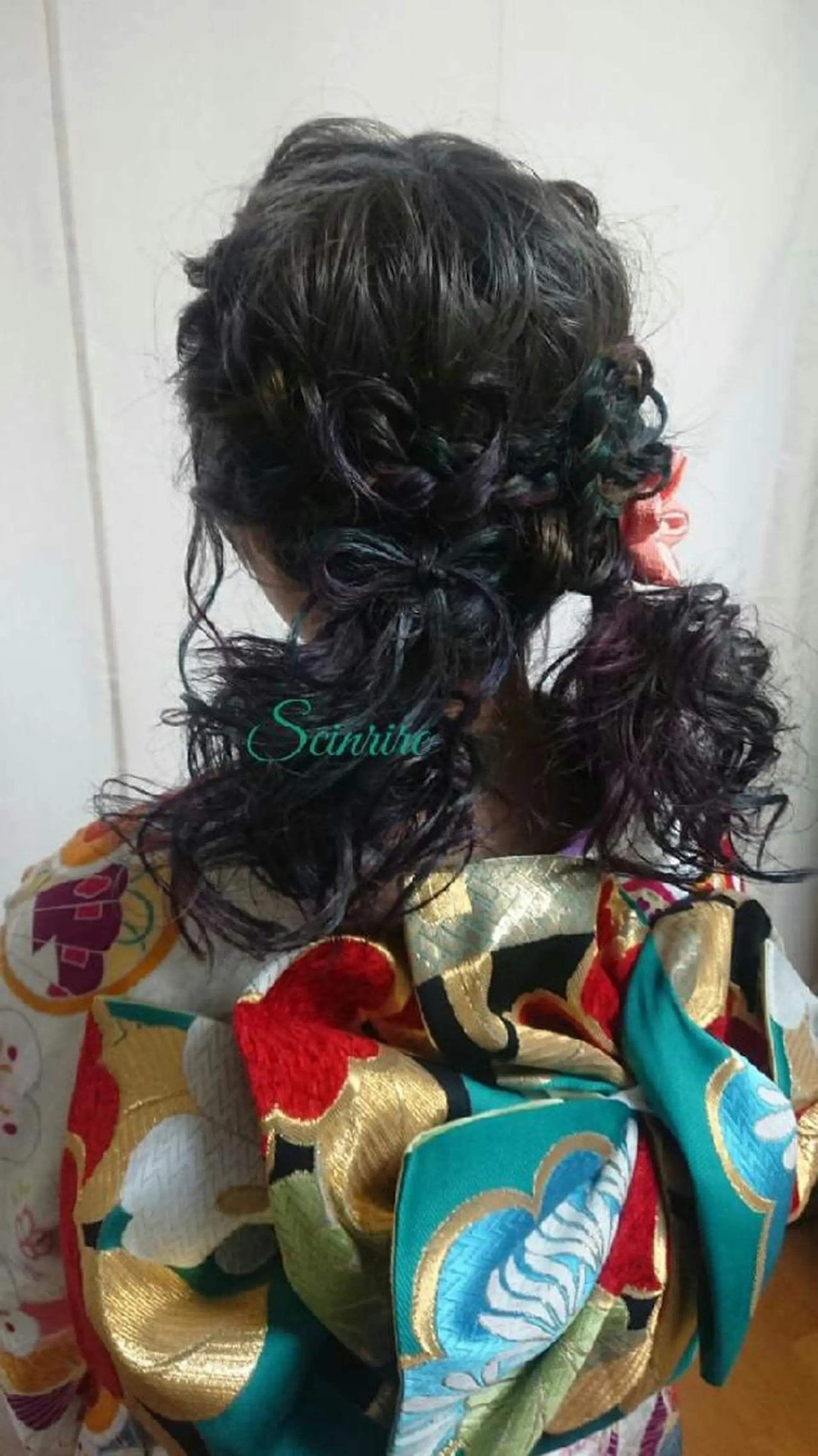 ヘアアレンジ scinrire サンリールのマツエク・マツパデザイン