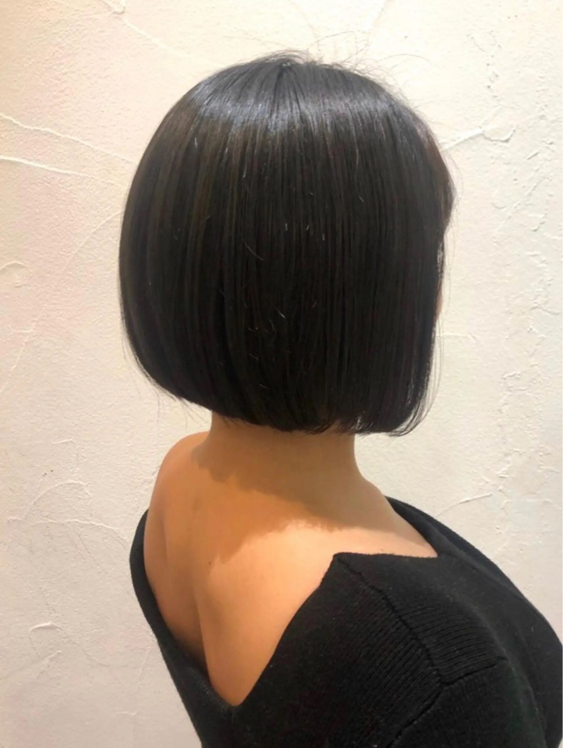 ショート カラー アッシュ アッシュグレー ボブ Ash中目黒店 榊間茜のヘアスタイル