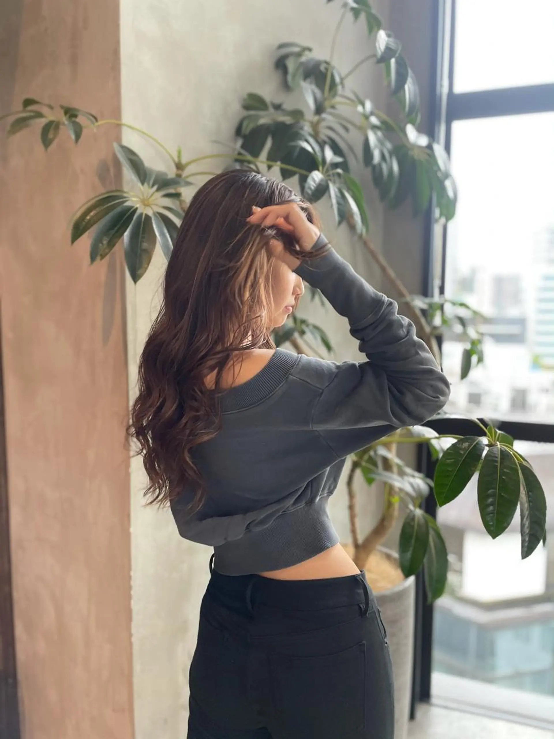 ミディアム カラー INTRO.by Fi-Ne所属・韓国ヘア 店長NEGIのヘアスタイル