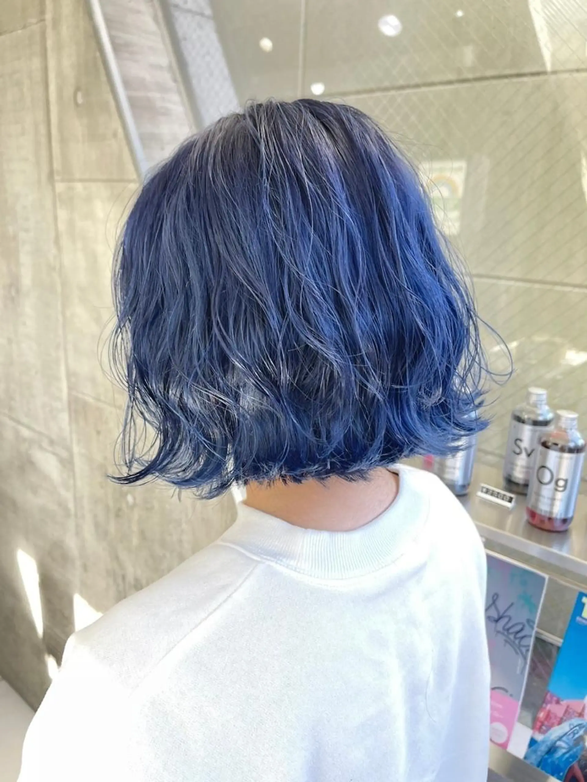 ショート カラー 前田 桃花のヘアスタイル