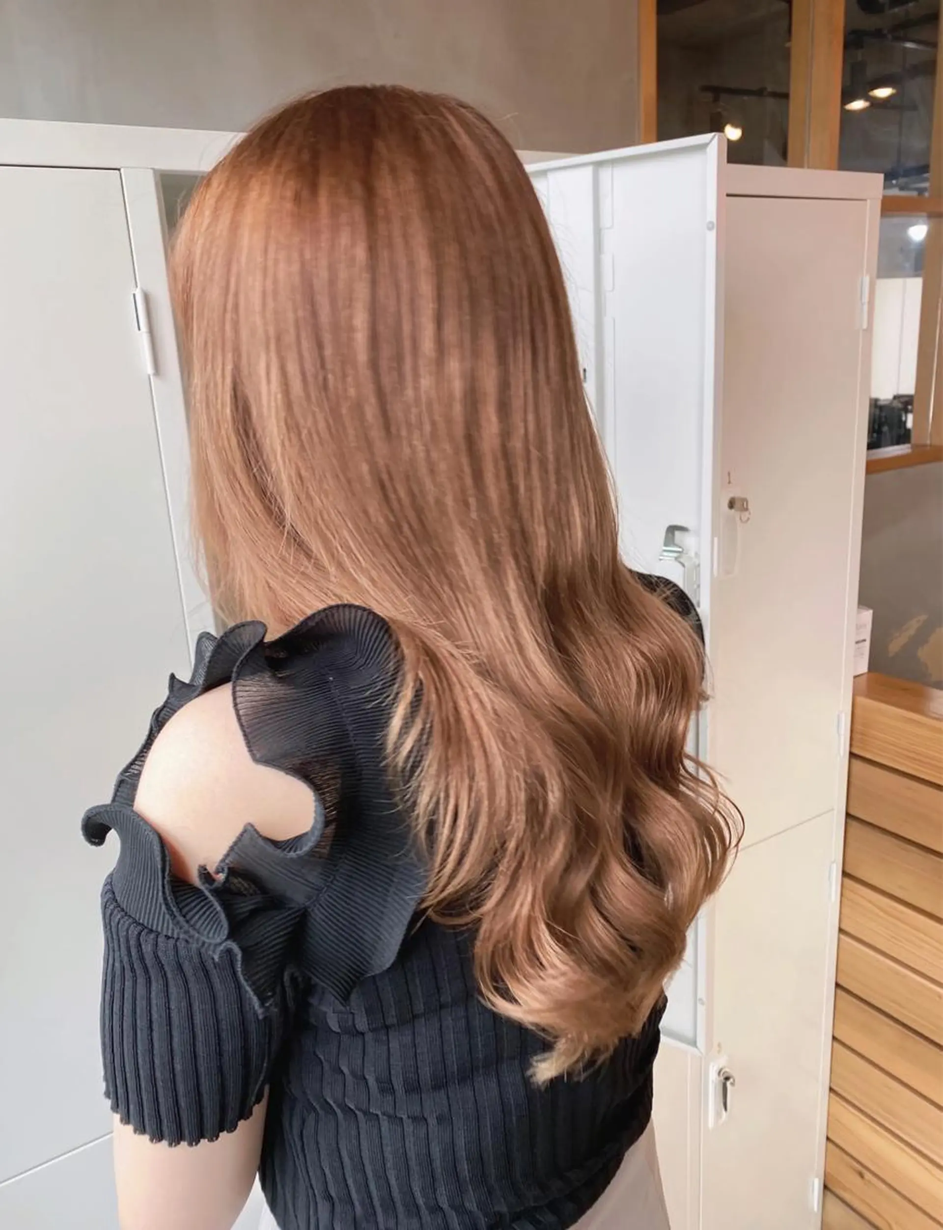 ロング カラー PINQ she by ANGELICA所属・MA RIのヘアスタイル