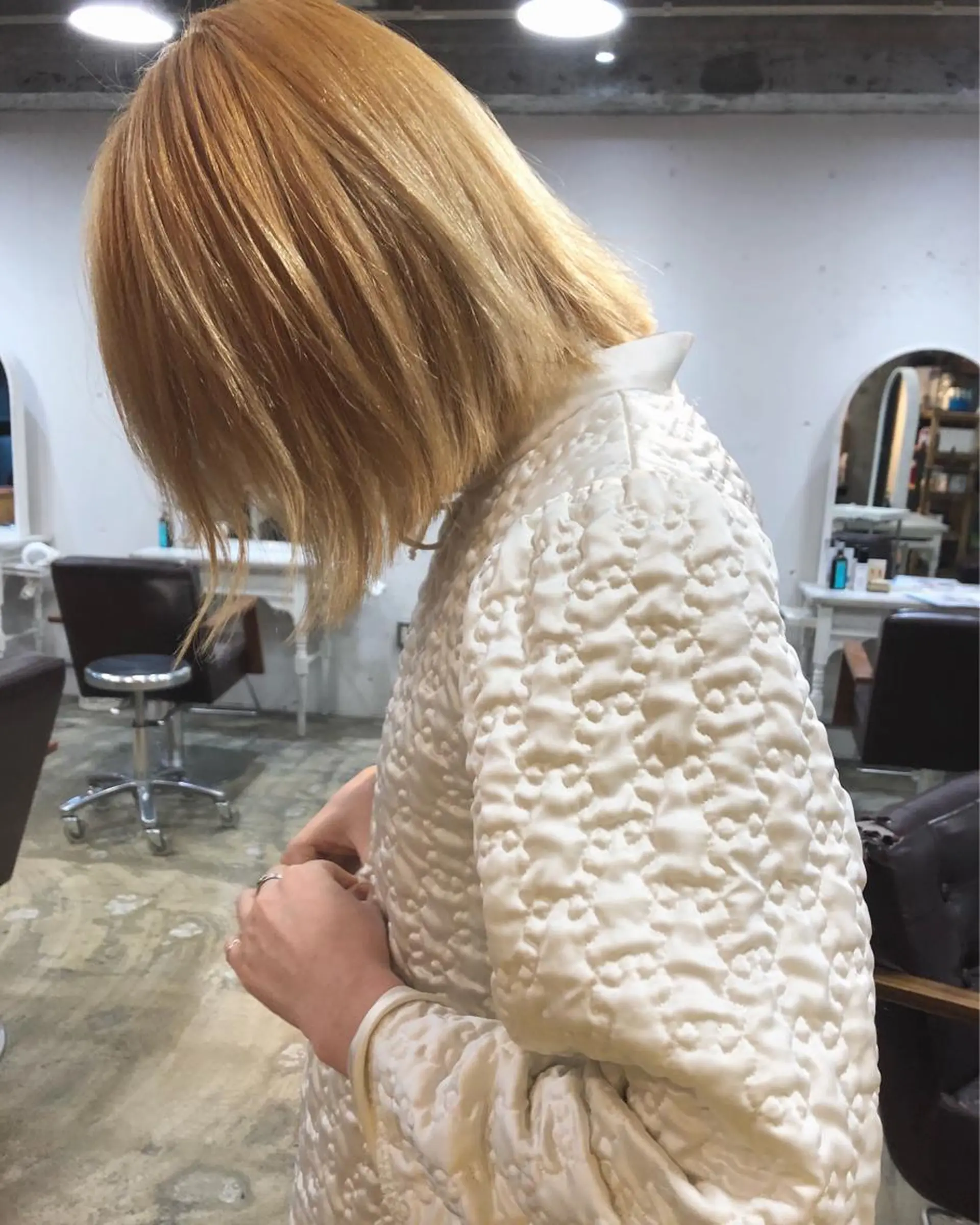 ミディアム カラー ブリーチ ブロンド ケアブリーチ 外国人風カラー Pia hair Design Yakuin所属・Pia ツボイ ケイタのヘアスタイル