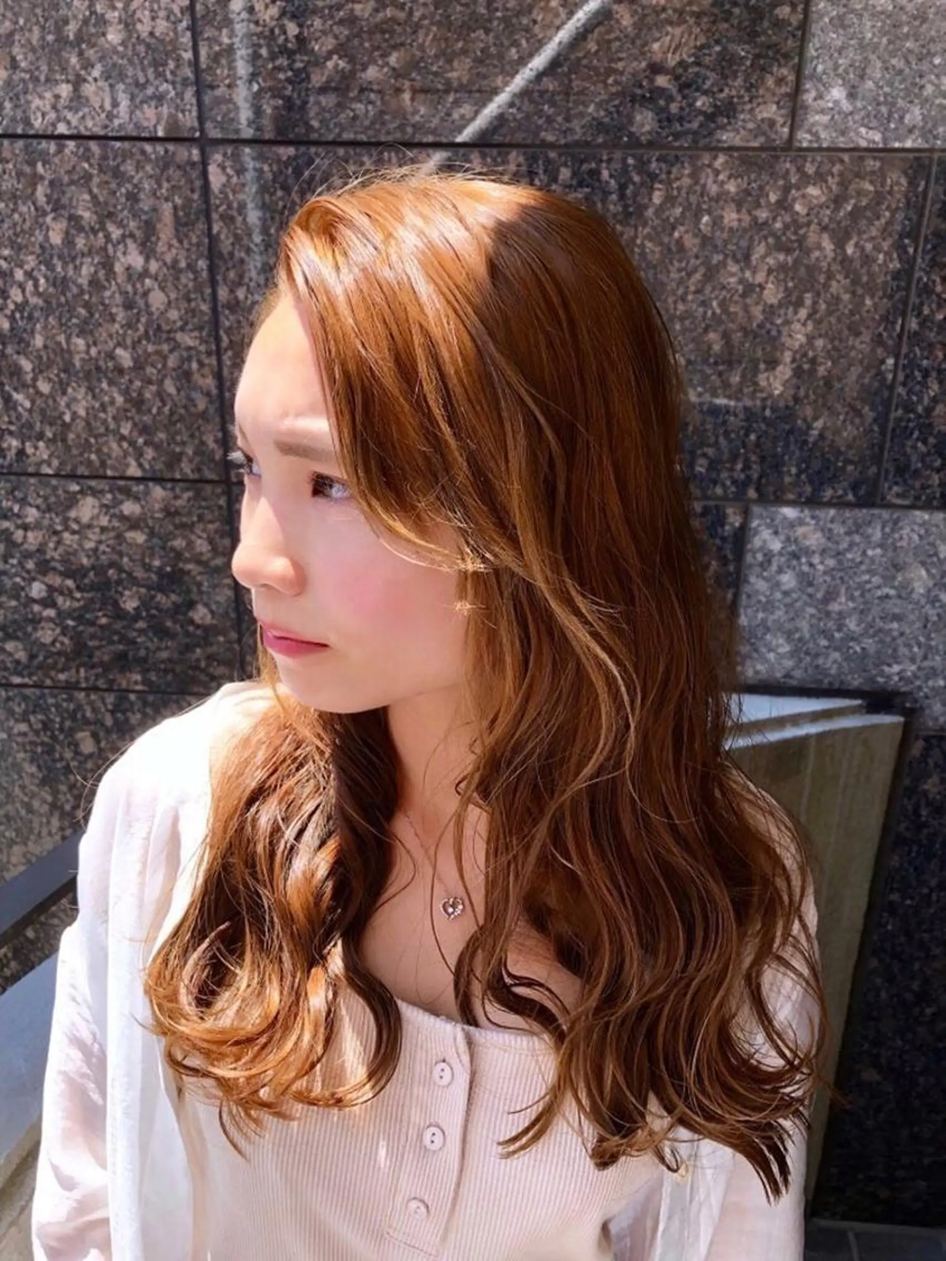 ロング イエローカラー color & care  Lita所属・カラーアンドケアリタ kitamuuuのヘアスタイル