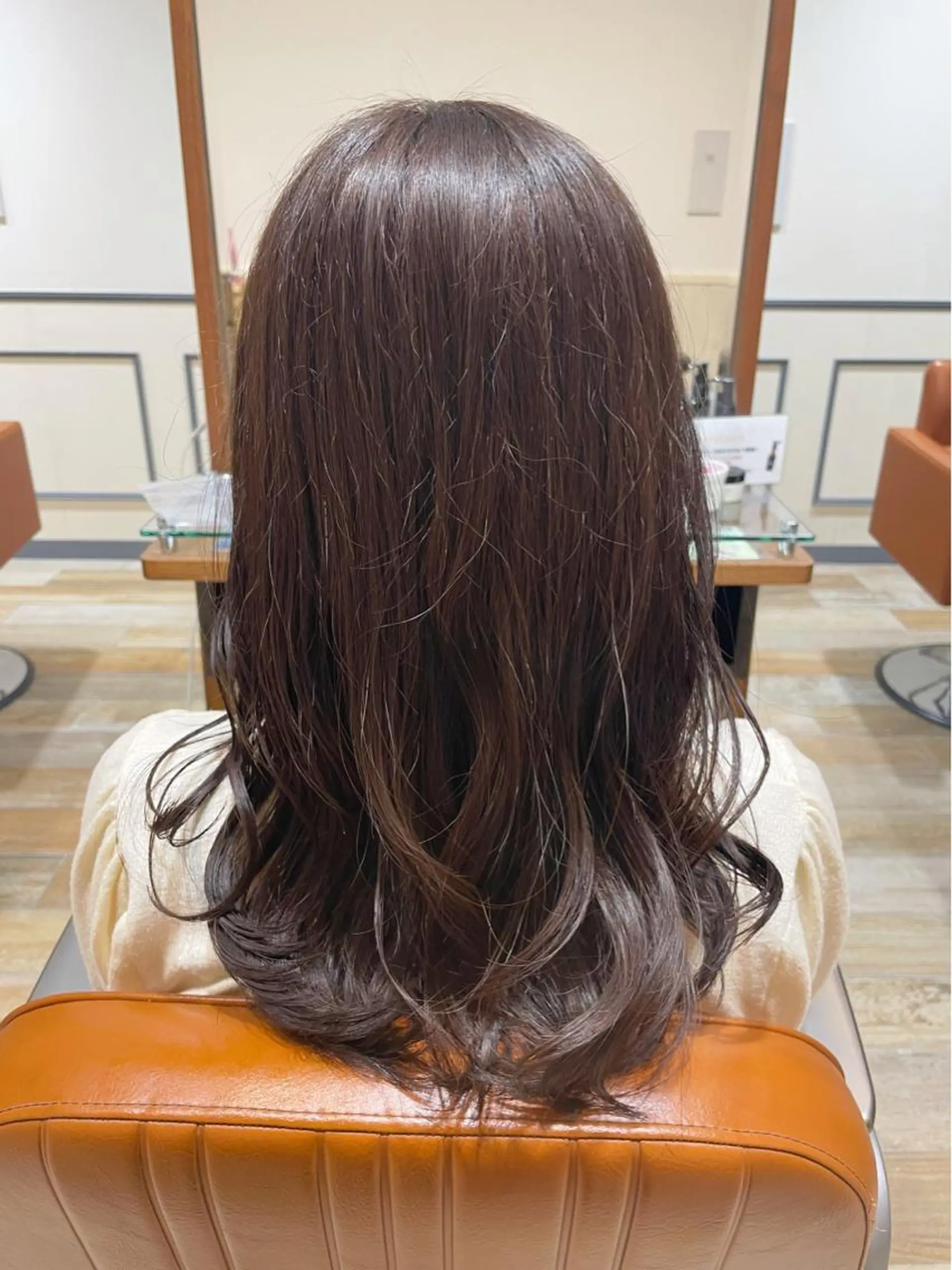 ロング 松島 涼花のヘアスタイル