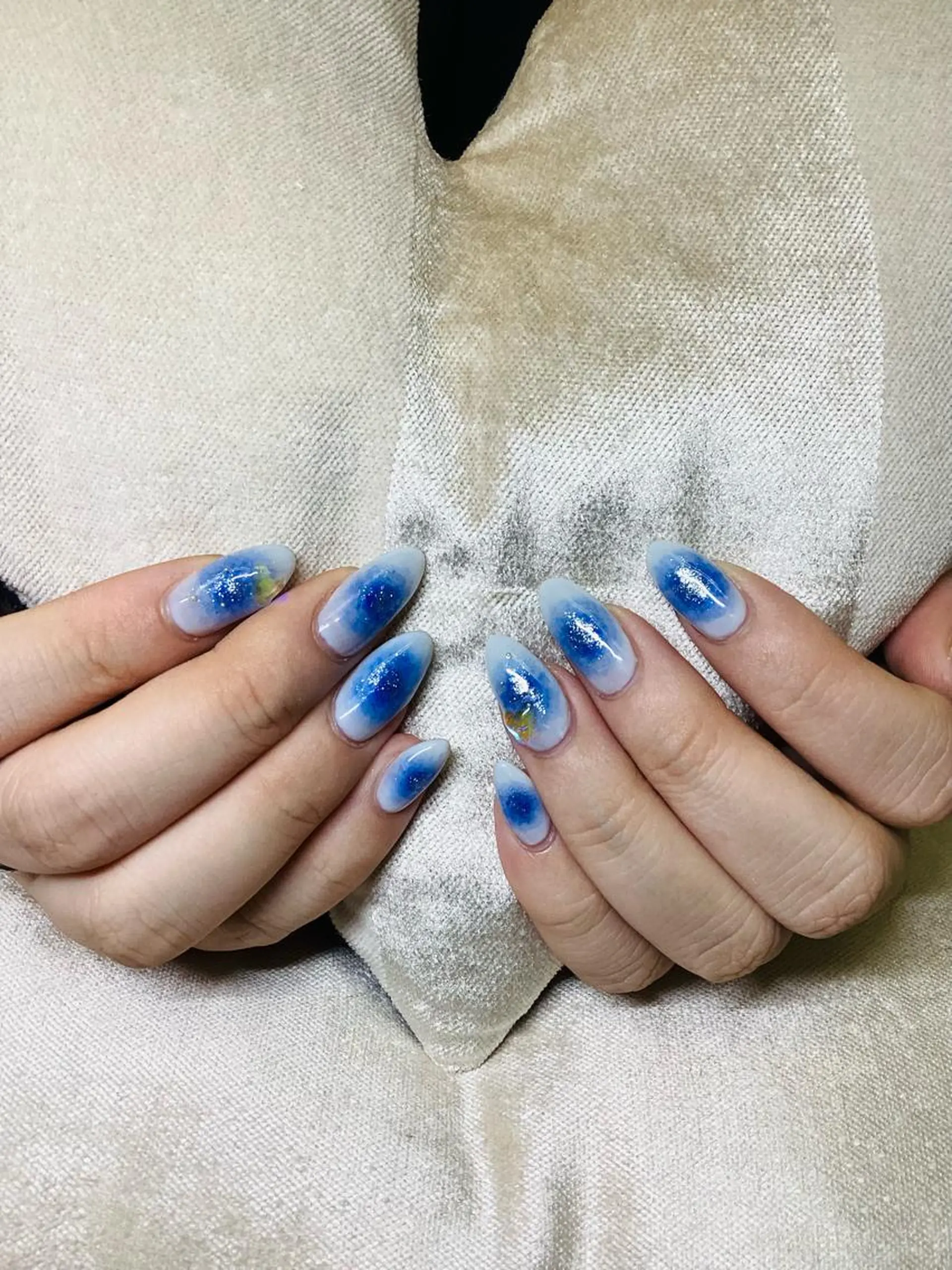 ネイル ECLAT エクラ所属・寺山 千鶴のネイルデザイン