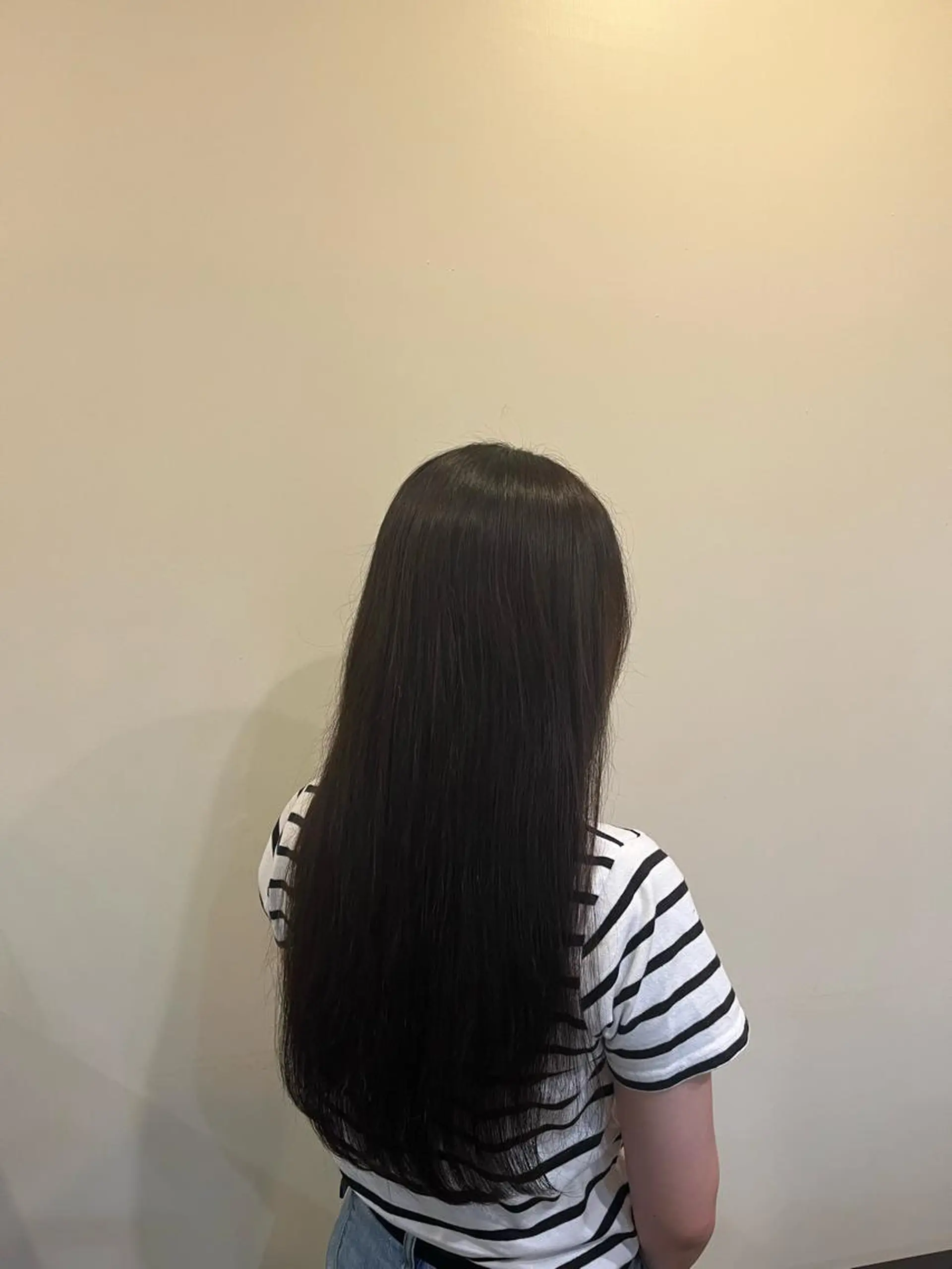 カラー ブラウンカラー ナチュラルブラウン KOKORO 中村 朱里のヘアスタイル