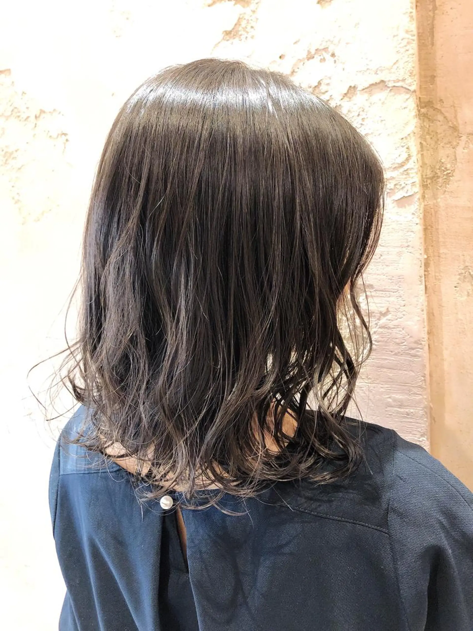 ミディアム ボブ カット ヘアカラー トリートメント 代表山口ひな 髪質改善のプロのヘアスタイル