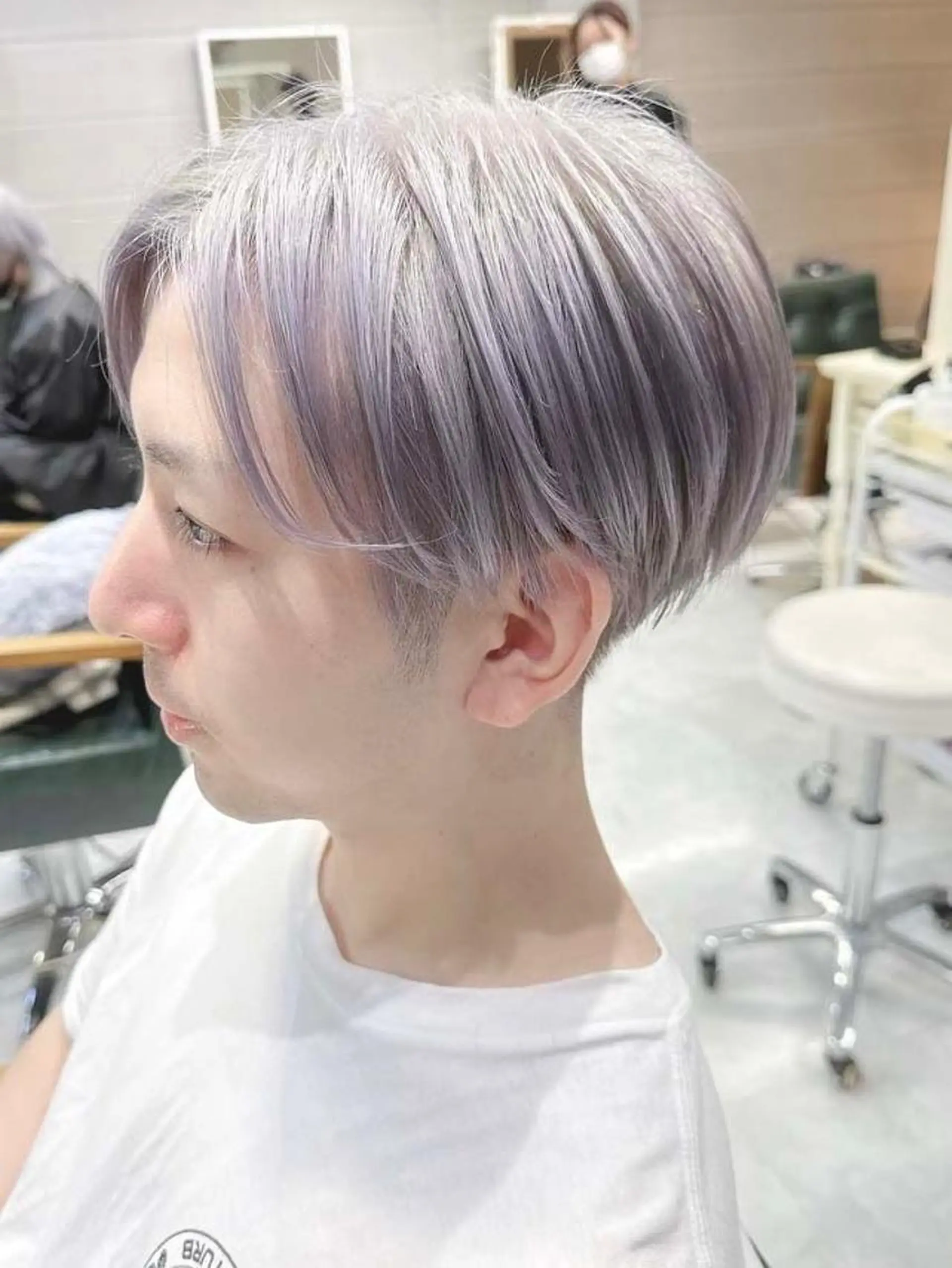 ショート カラー ヘアアレンジ メンズ メンズブリーチ メンズ韓国風 韓国マッシュ マッシュ ツーブロック 𝐑𝐈𝐍𝐊𝐀 🐷🖤のヘアスタイル
