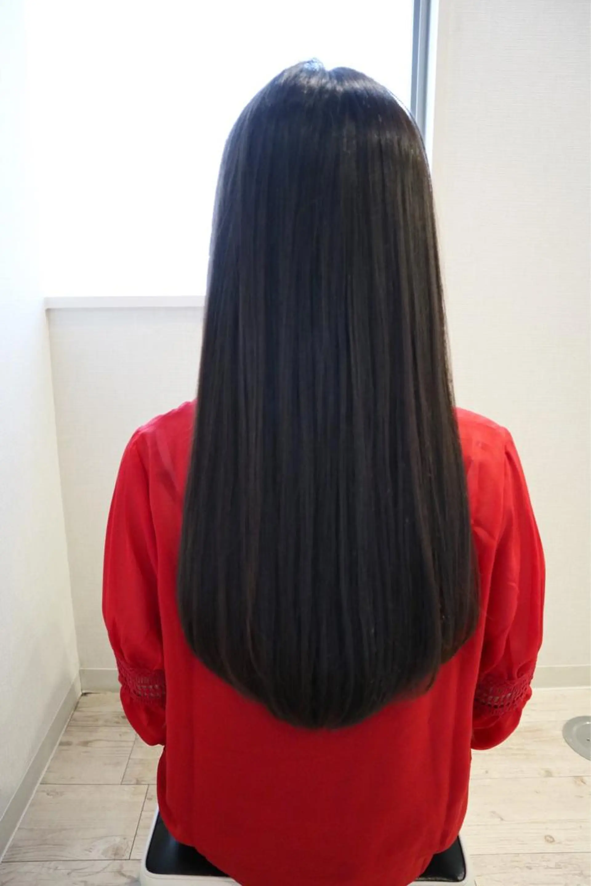 ロング ヴェジールヘアデザイン所属・岩間 祐佳のヘアスタイル