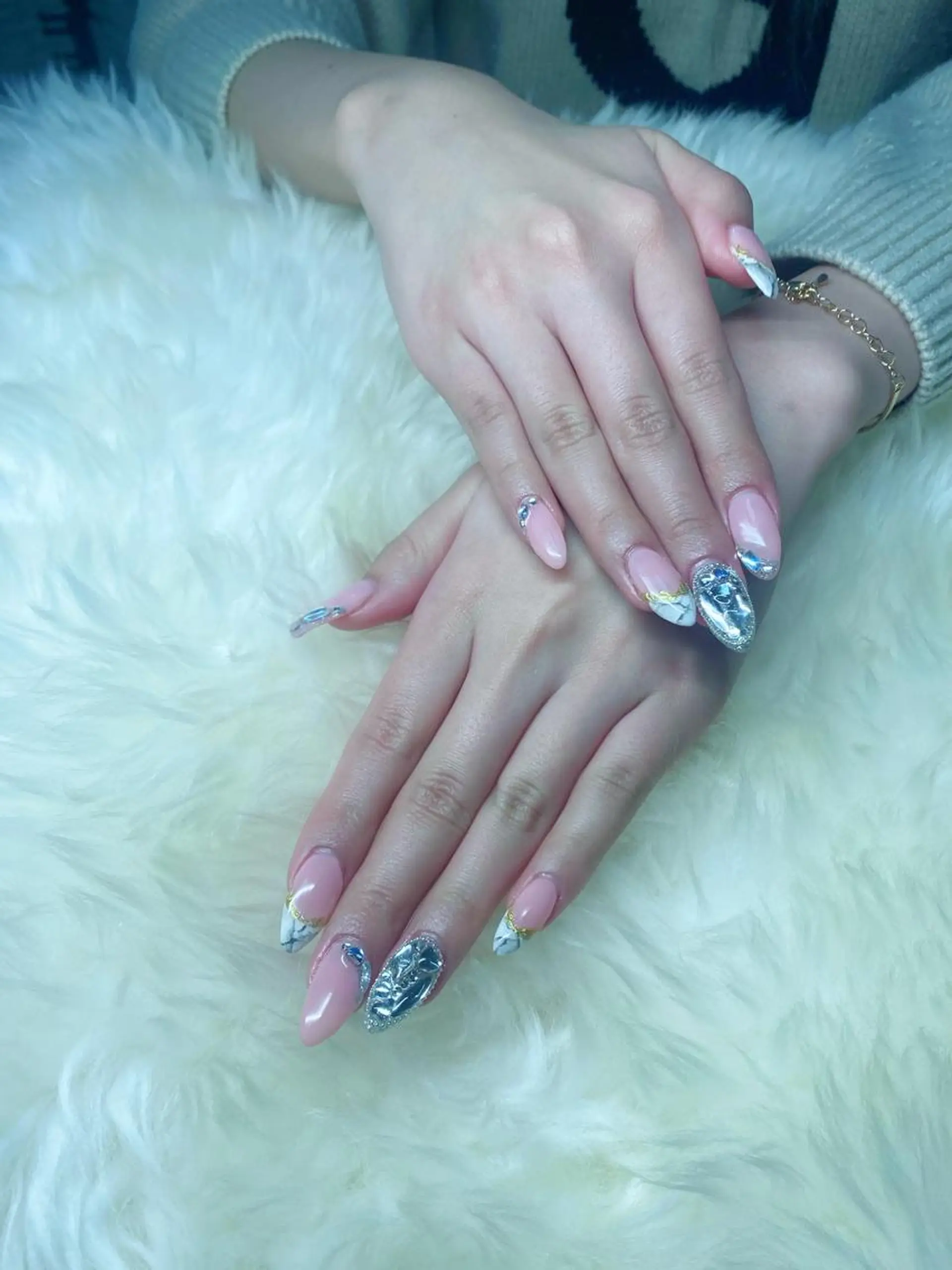 ロング ハンドネイル ハンドケア 💜MIYA nail川崎店のネイルデザイン