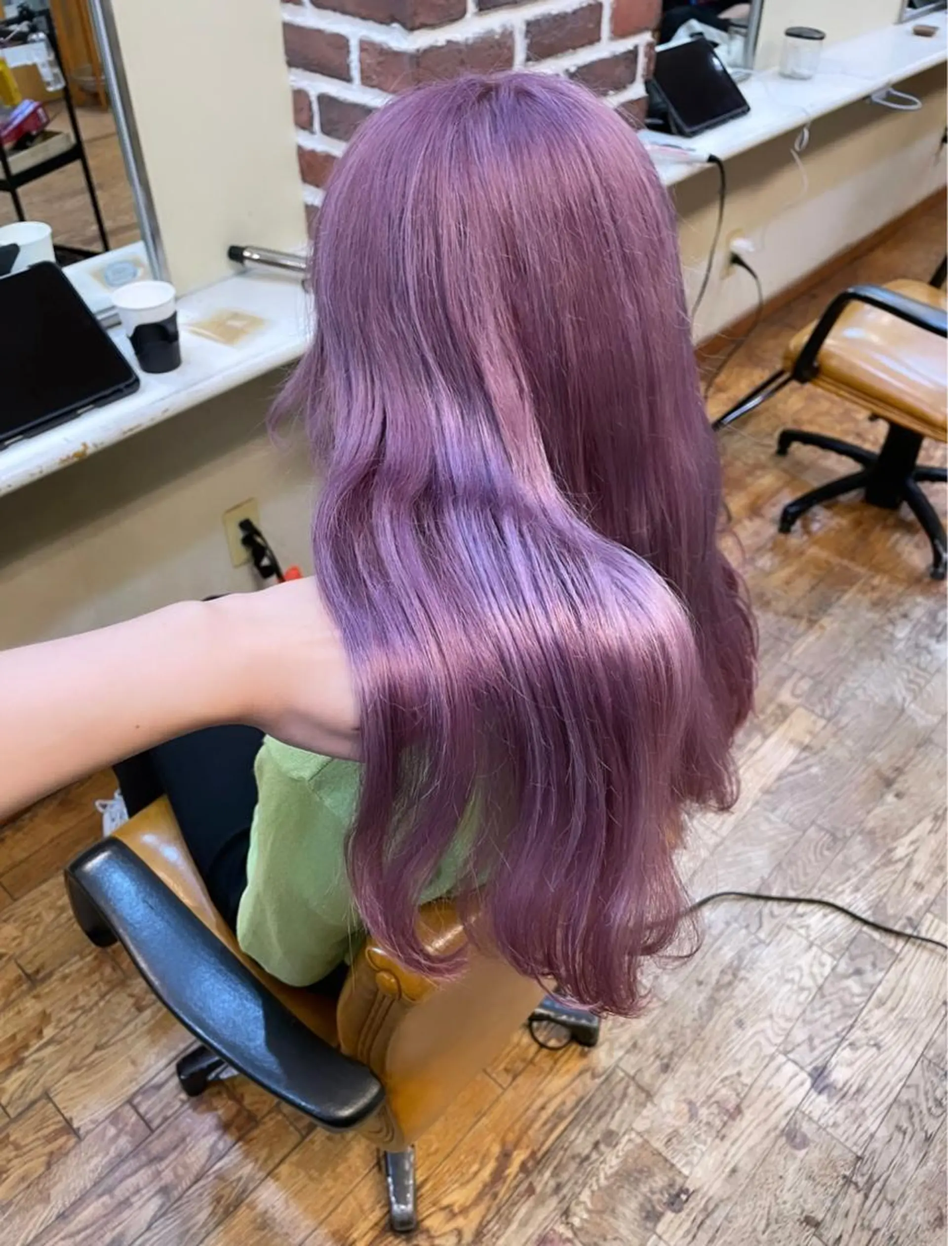 ロング カラー asumi/栄/ハイ トーン/ブリーチ/のヘアスタイル