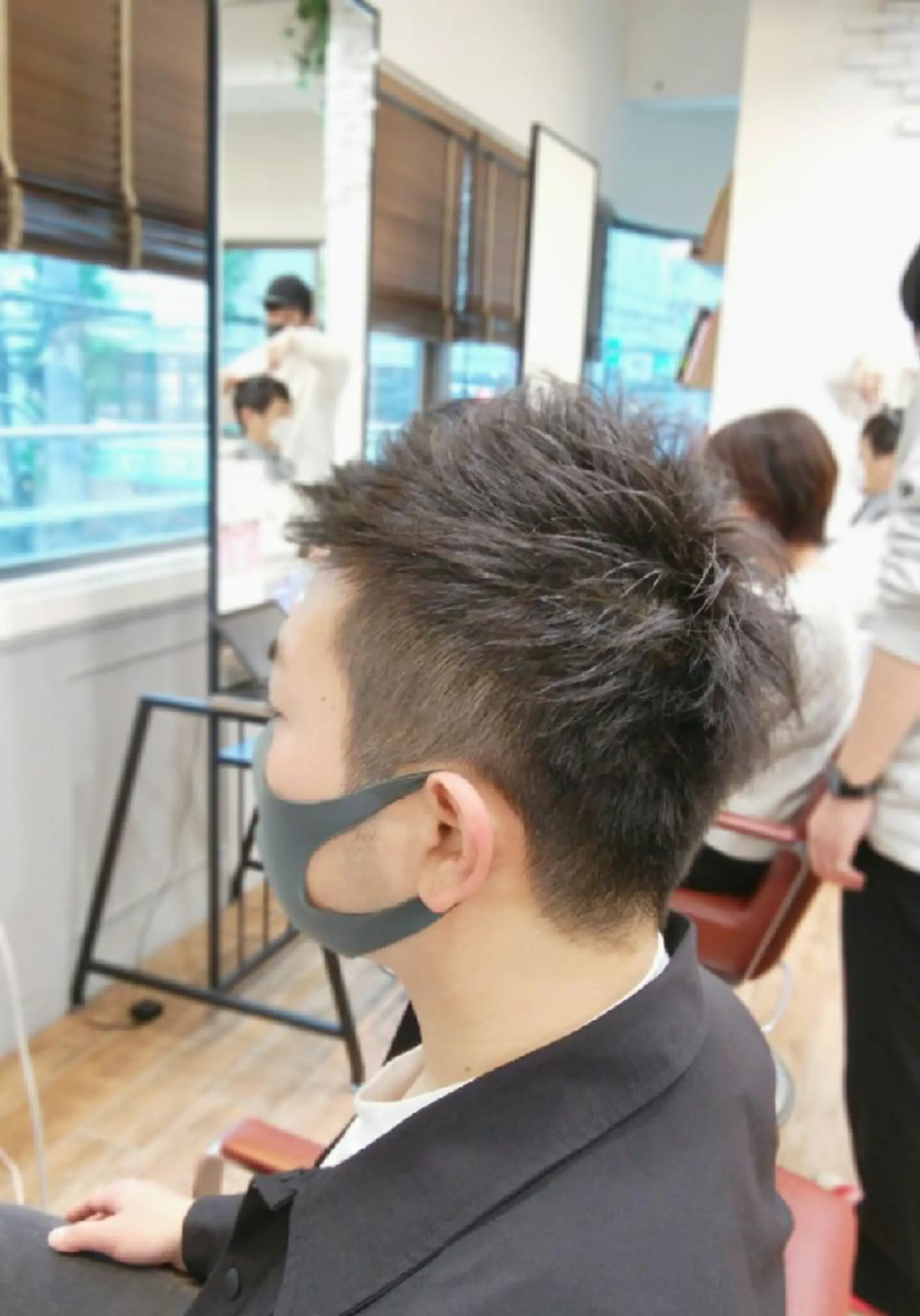 ショート メンズ 菅原 綾のヘアスタイル