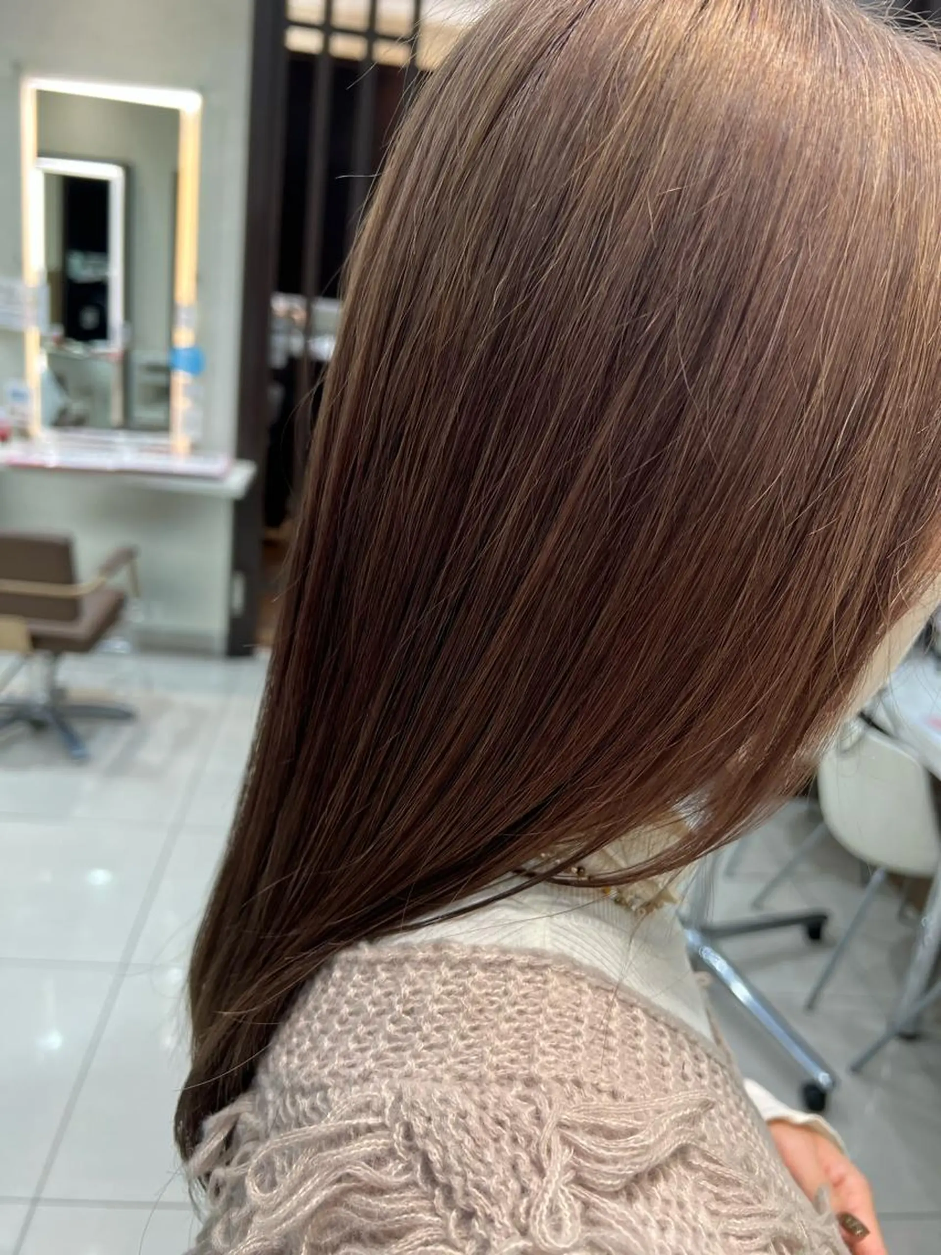 セミロング カラー ベージュカラー ブリーチ 透明感カラー ✨髪質改善矯正× ブリーチ✨YU-KIのヘアスタイル