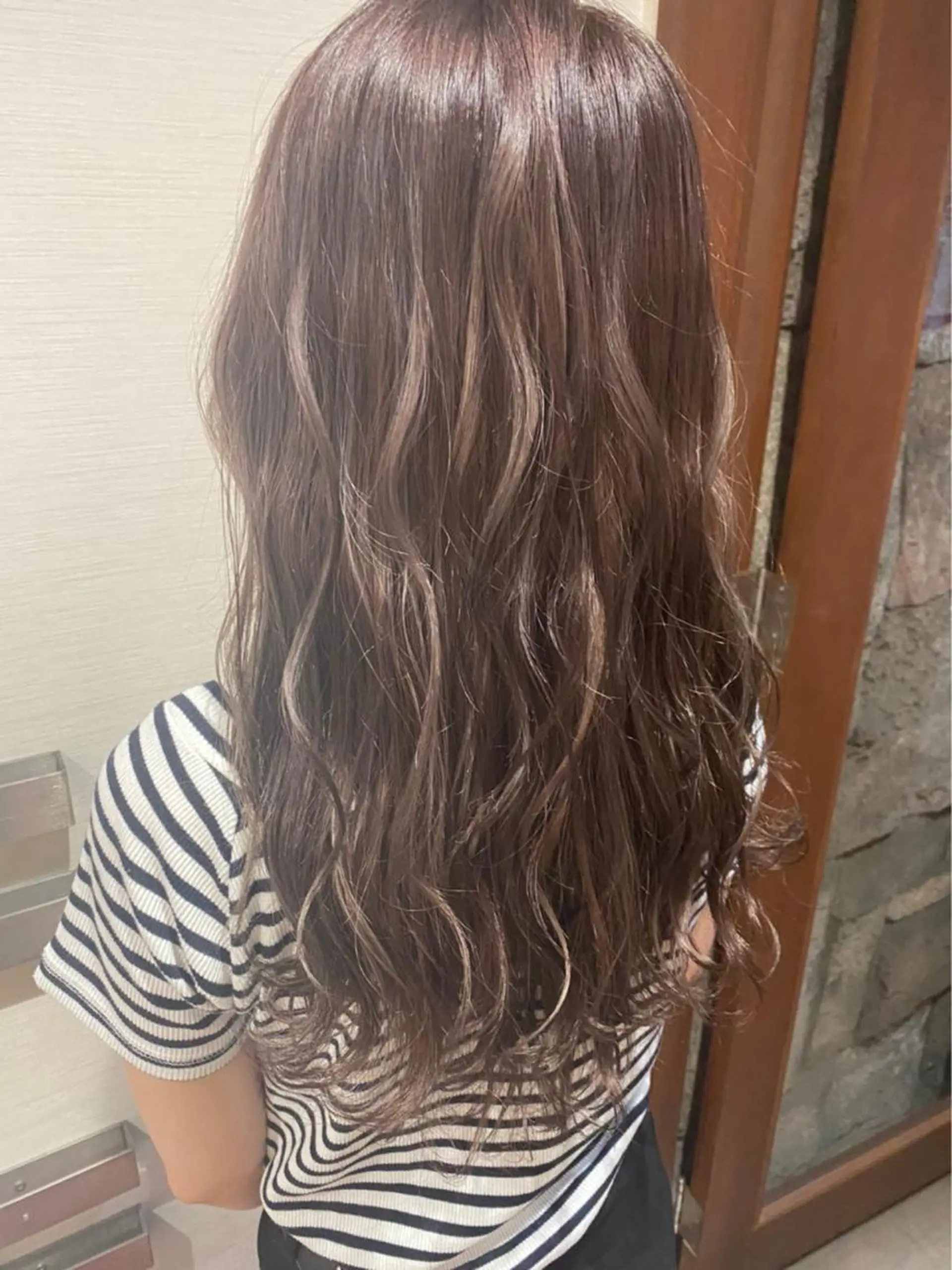 カラー ハイライトカラー カット ヘアカラー オージュアソムリエ DAIKI⭐️のヘアスタイル